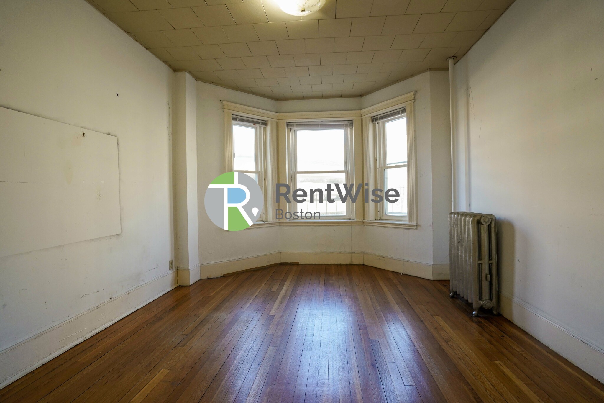 28 Westland Ave, Fenway