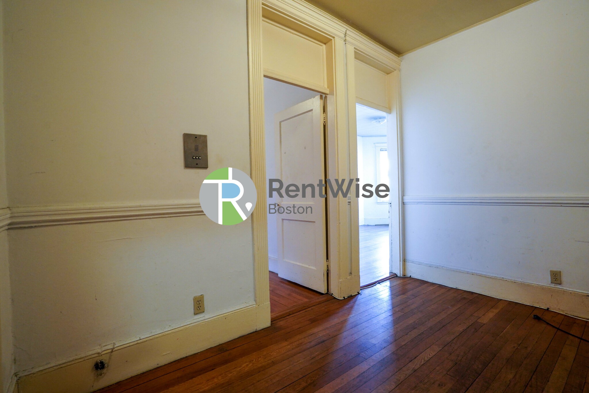 28 Westland Ave, Fenway