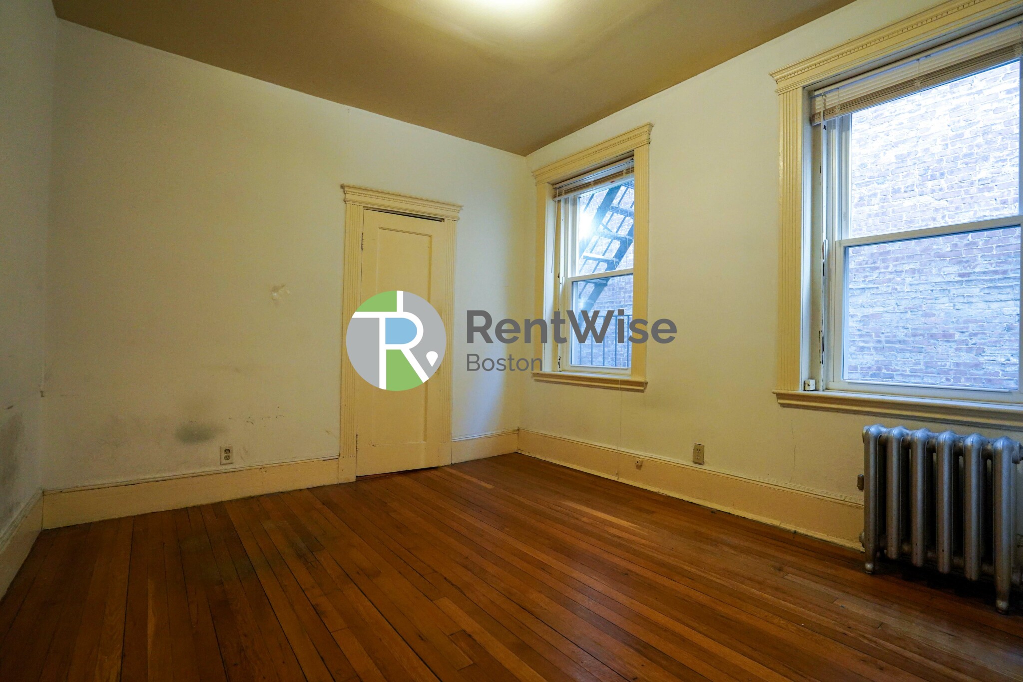 28 Westland Ave, Fenway