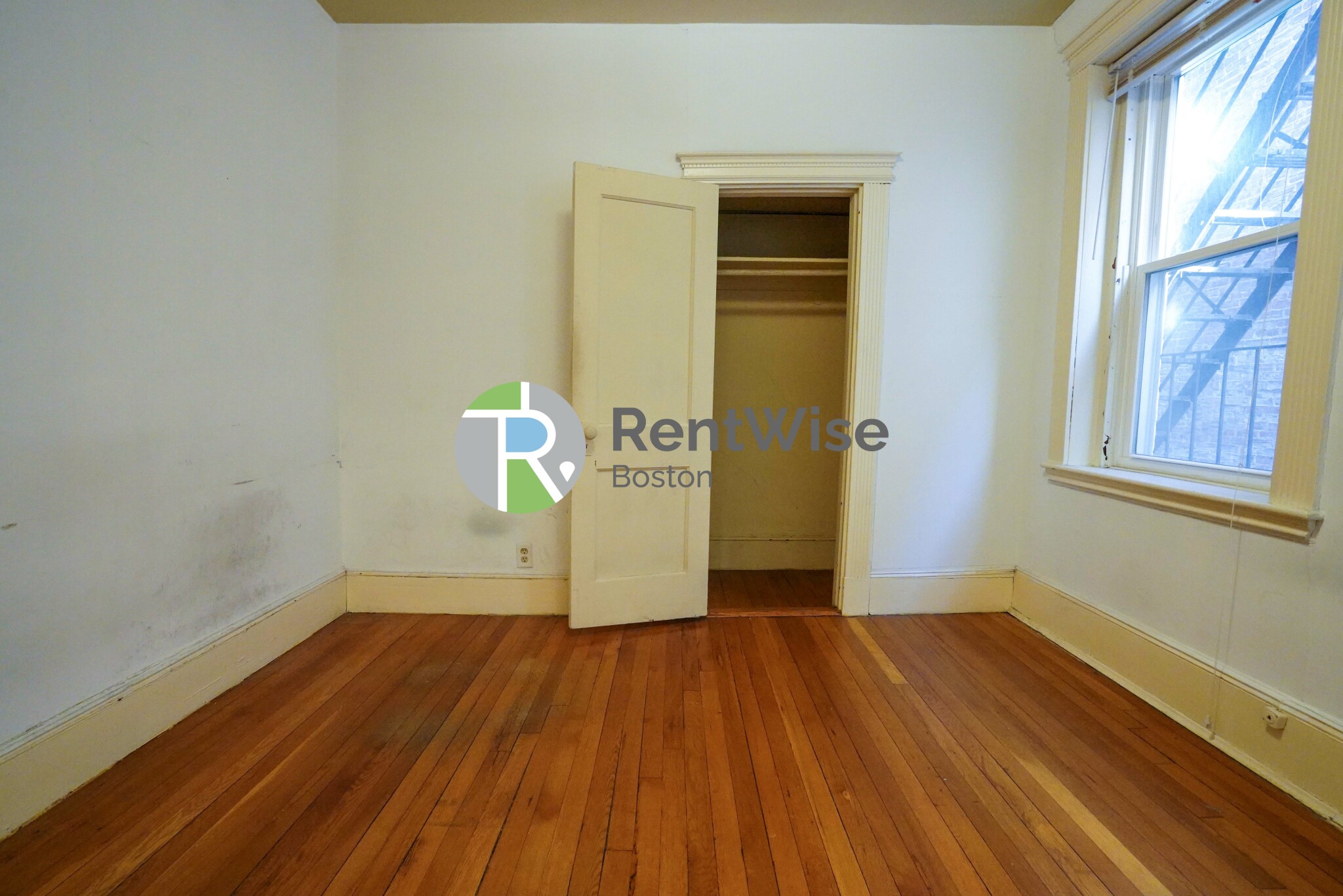 28 Westland Ave, Fenway