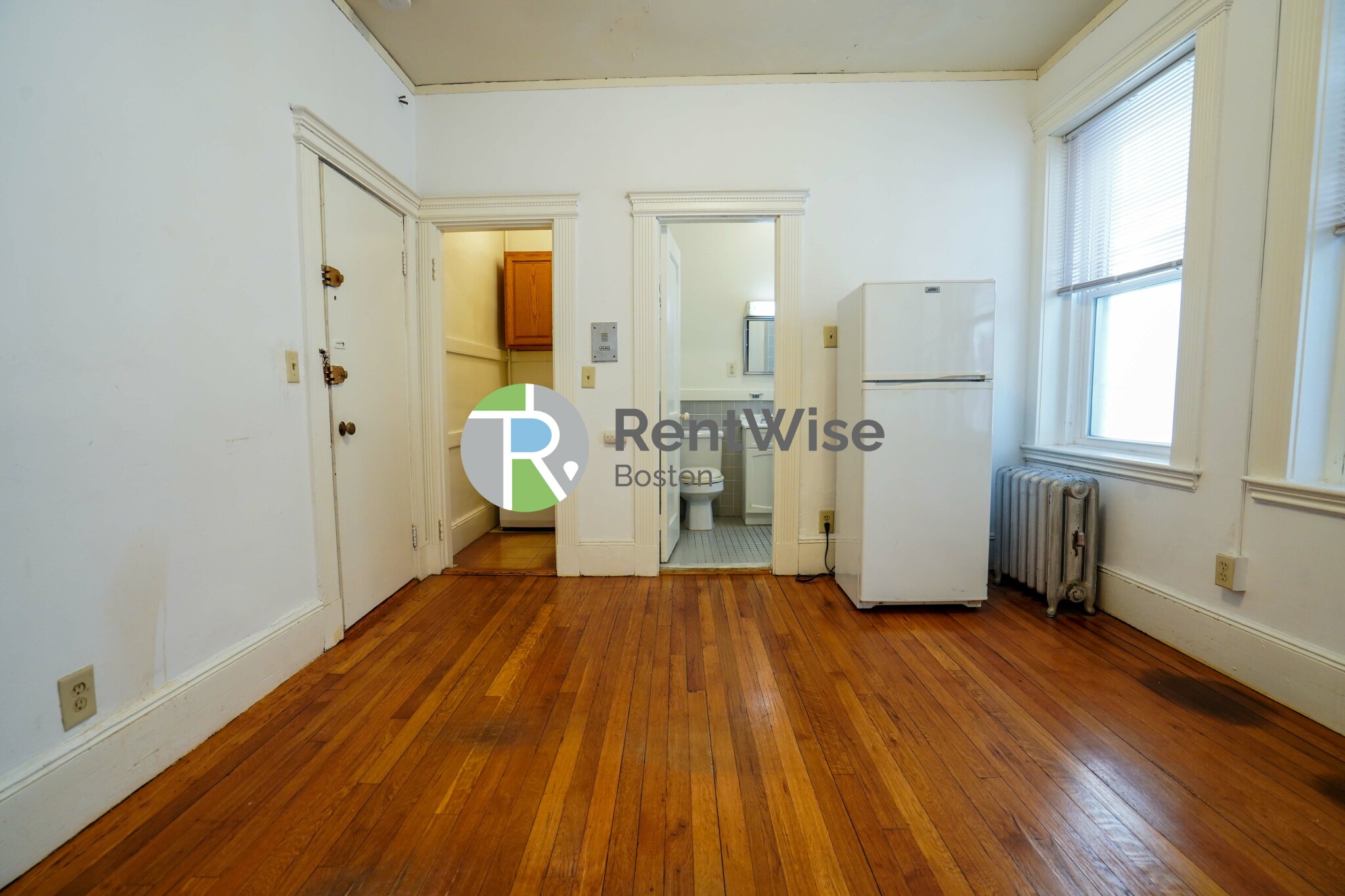 28 Westland Ave, Fenway