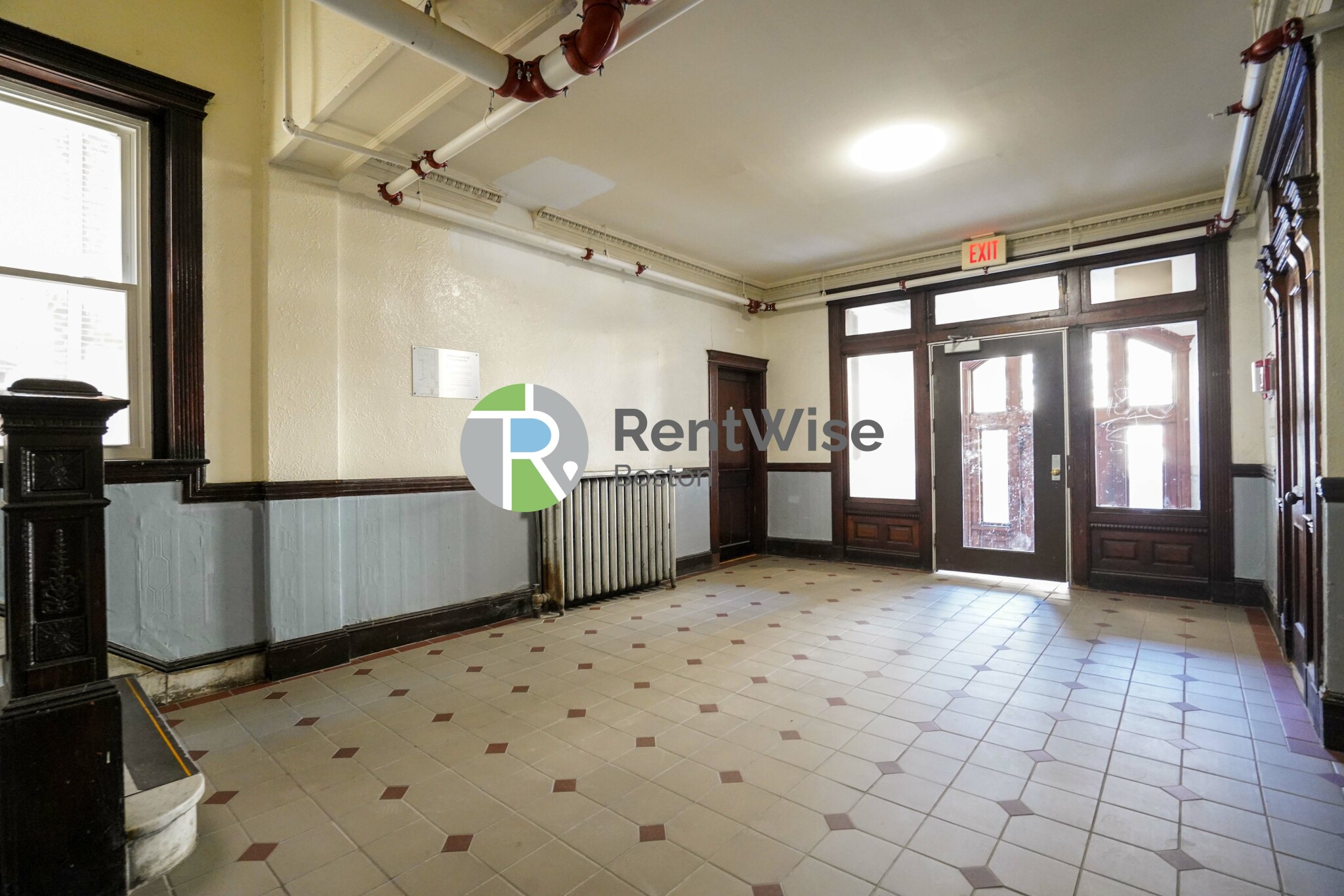 24 Westland Ave, Fenway