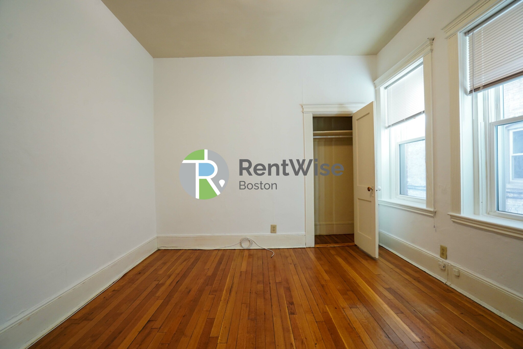 24 Westland Ave, Fenway