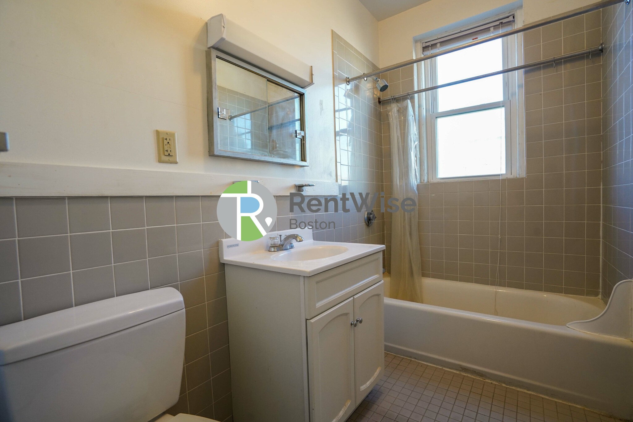 11 Tetlow St, Fenway