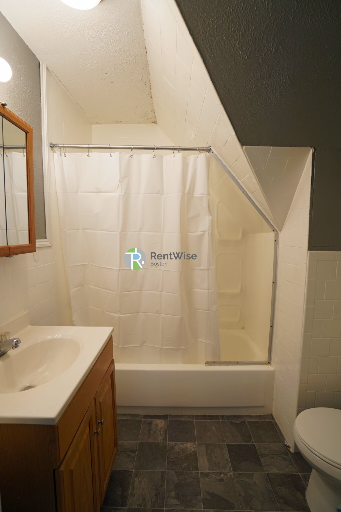 266 Chestnut Hill Ave, Brighton