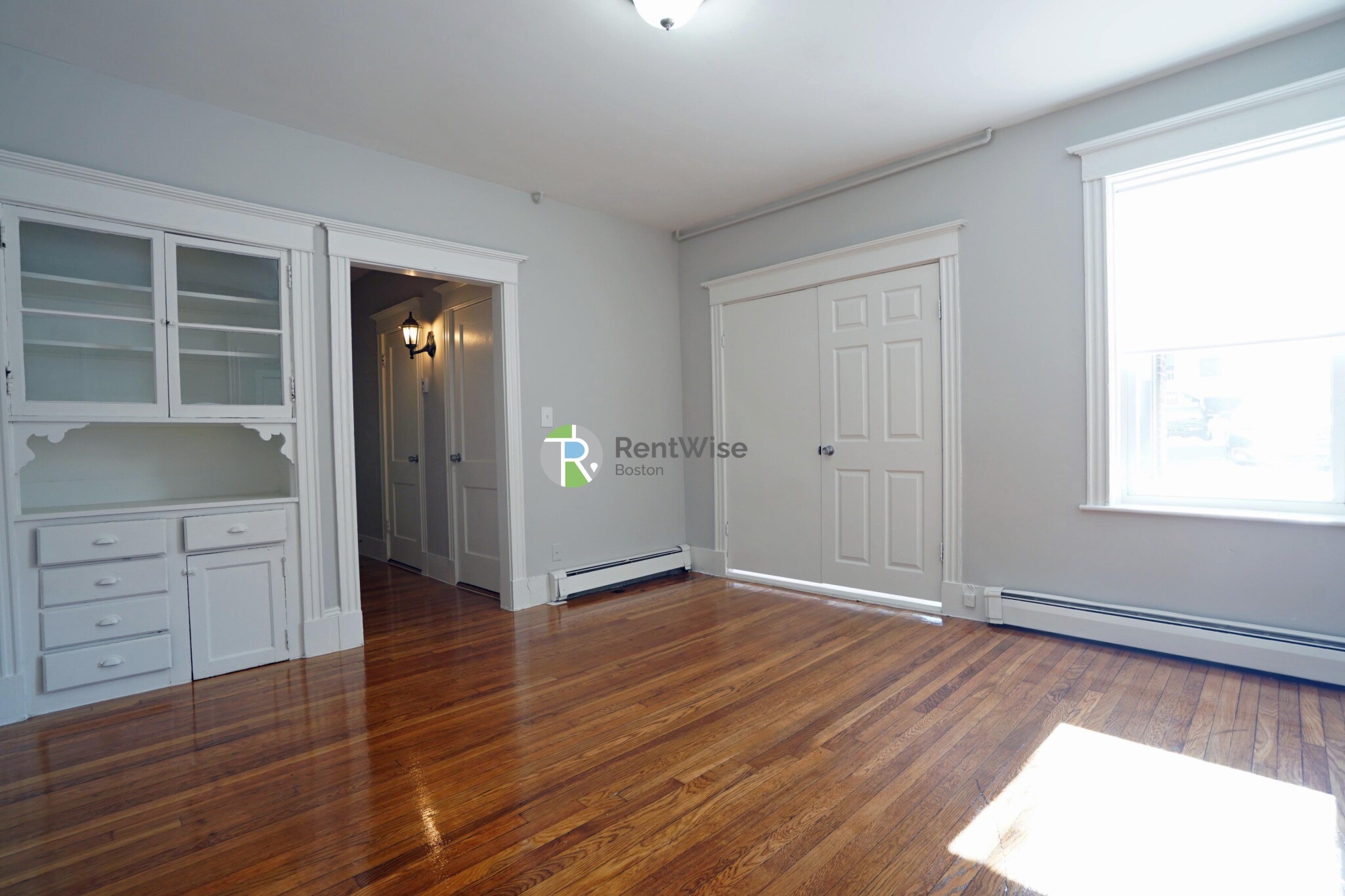 21 Quint Ave, Allston