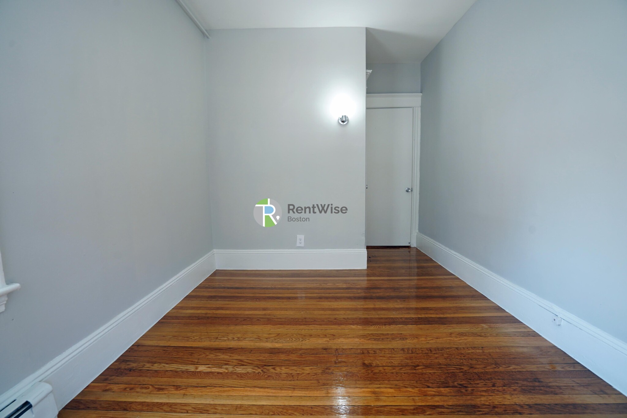 21 Quint Ave, Allston