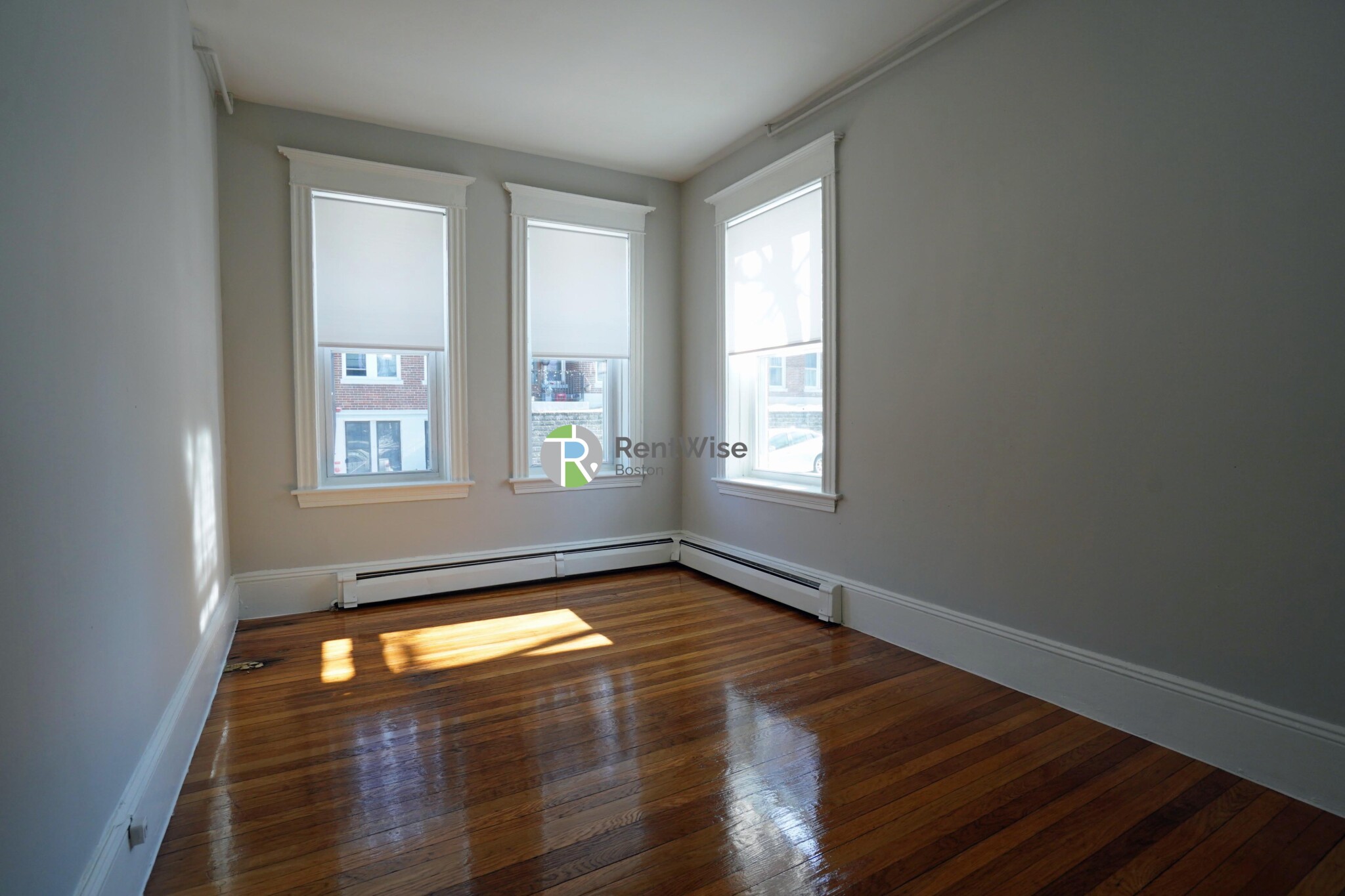 21 Quint Ave, Allston