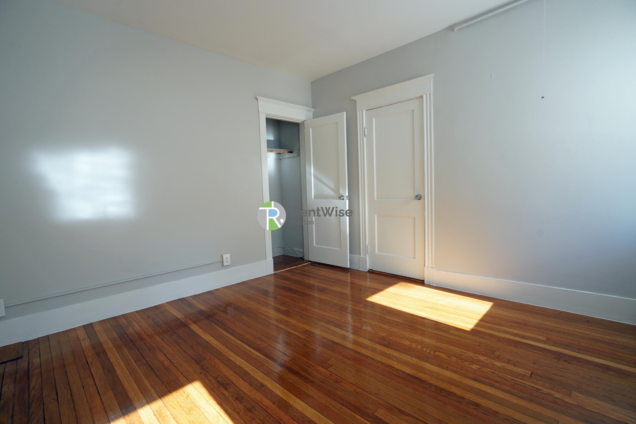 21 Quint Ave, Allston