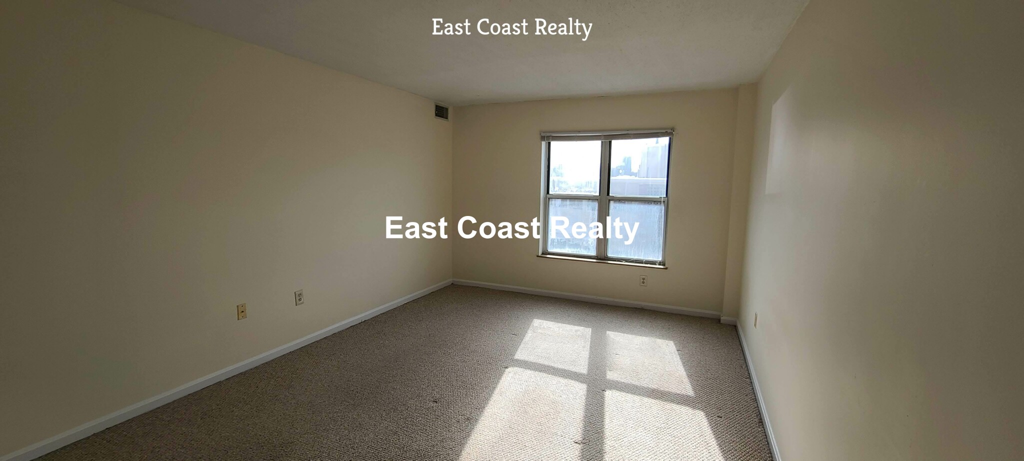 345 Franklin St, Riverside