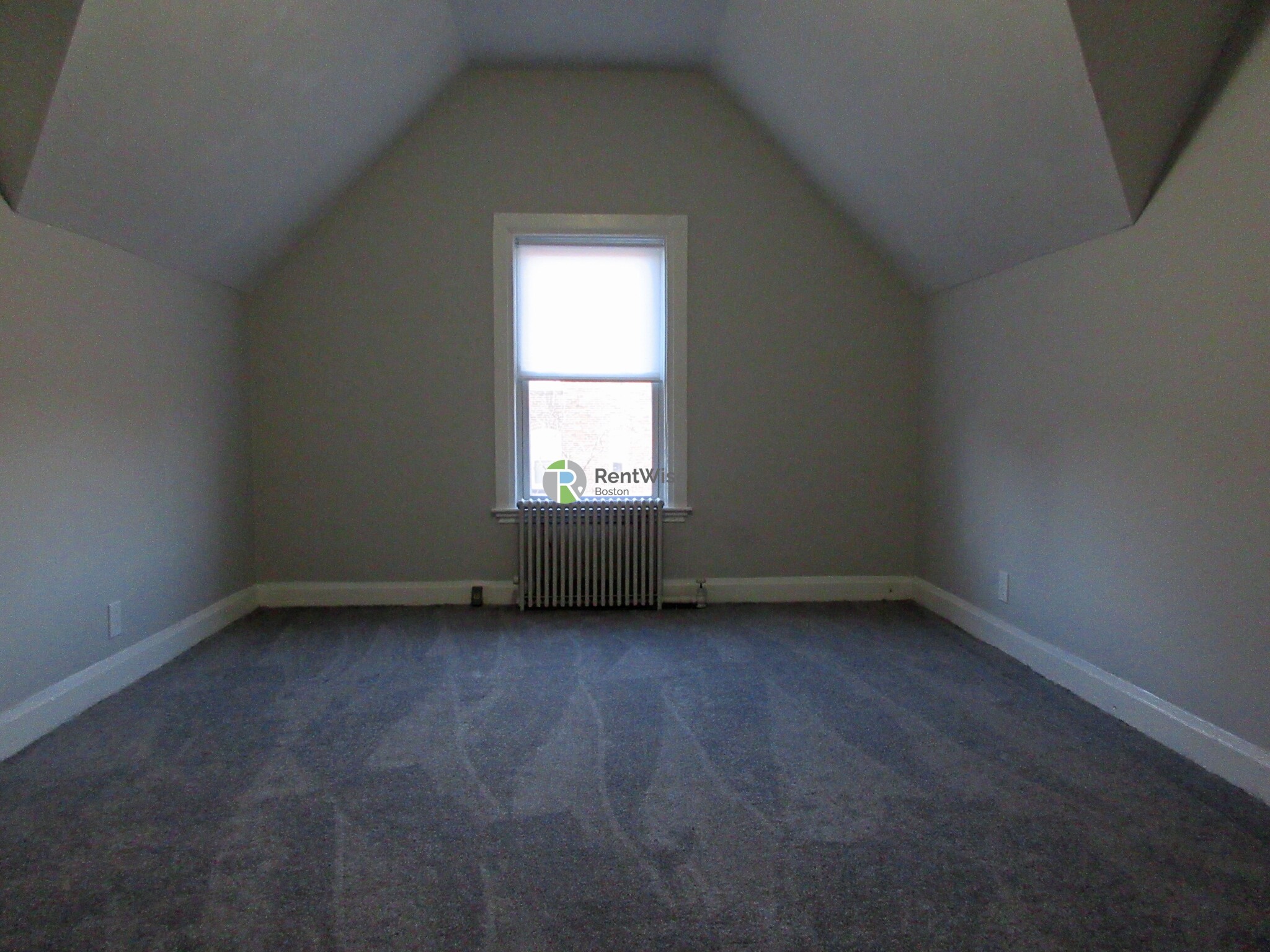 19 Linden St, Allston