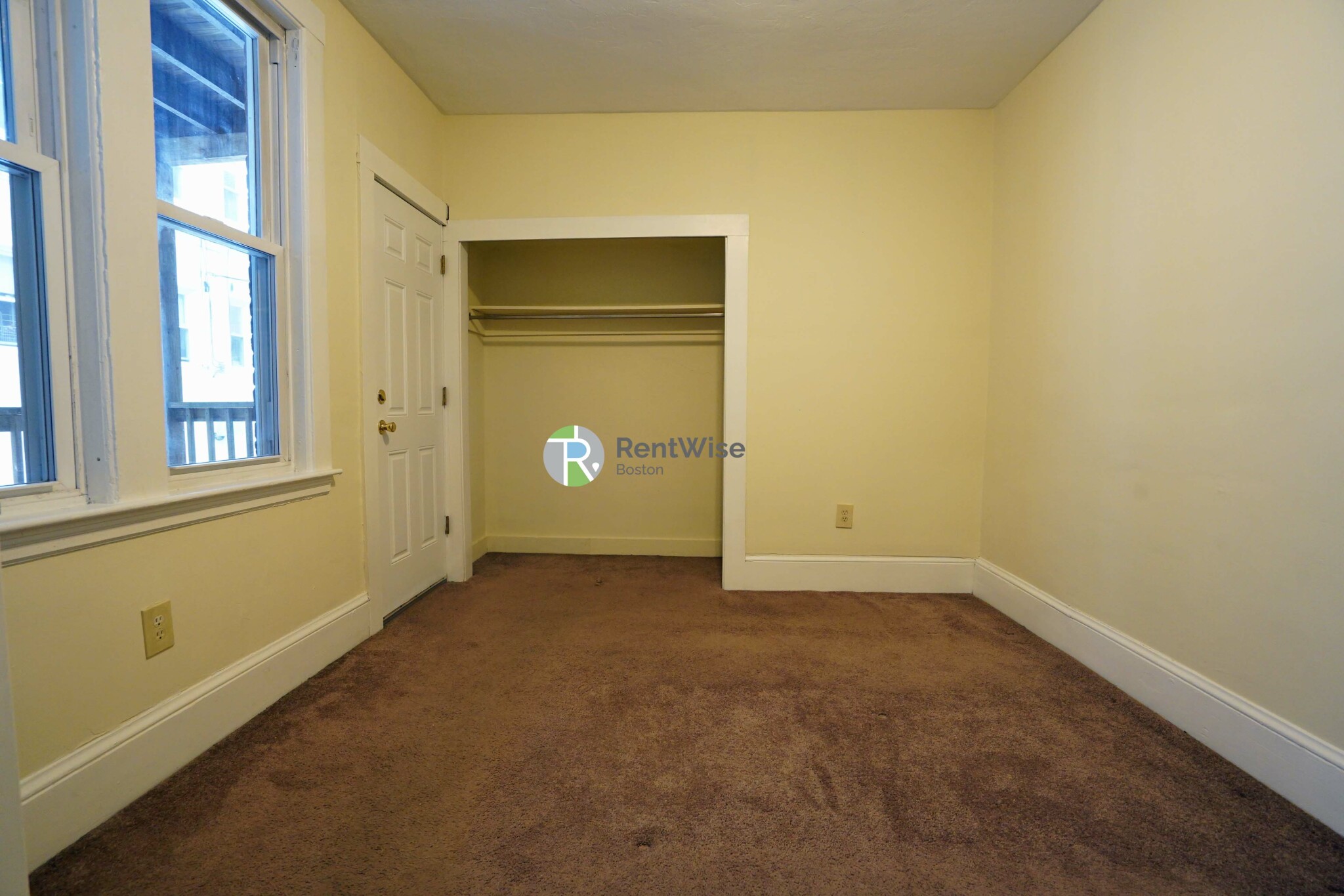 1683 Commonwealth Ave, Brighton