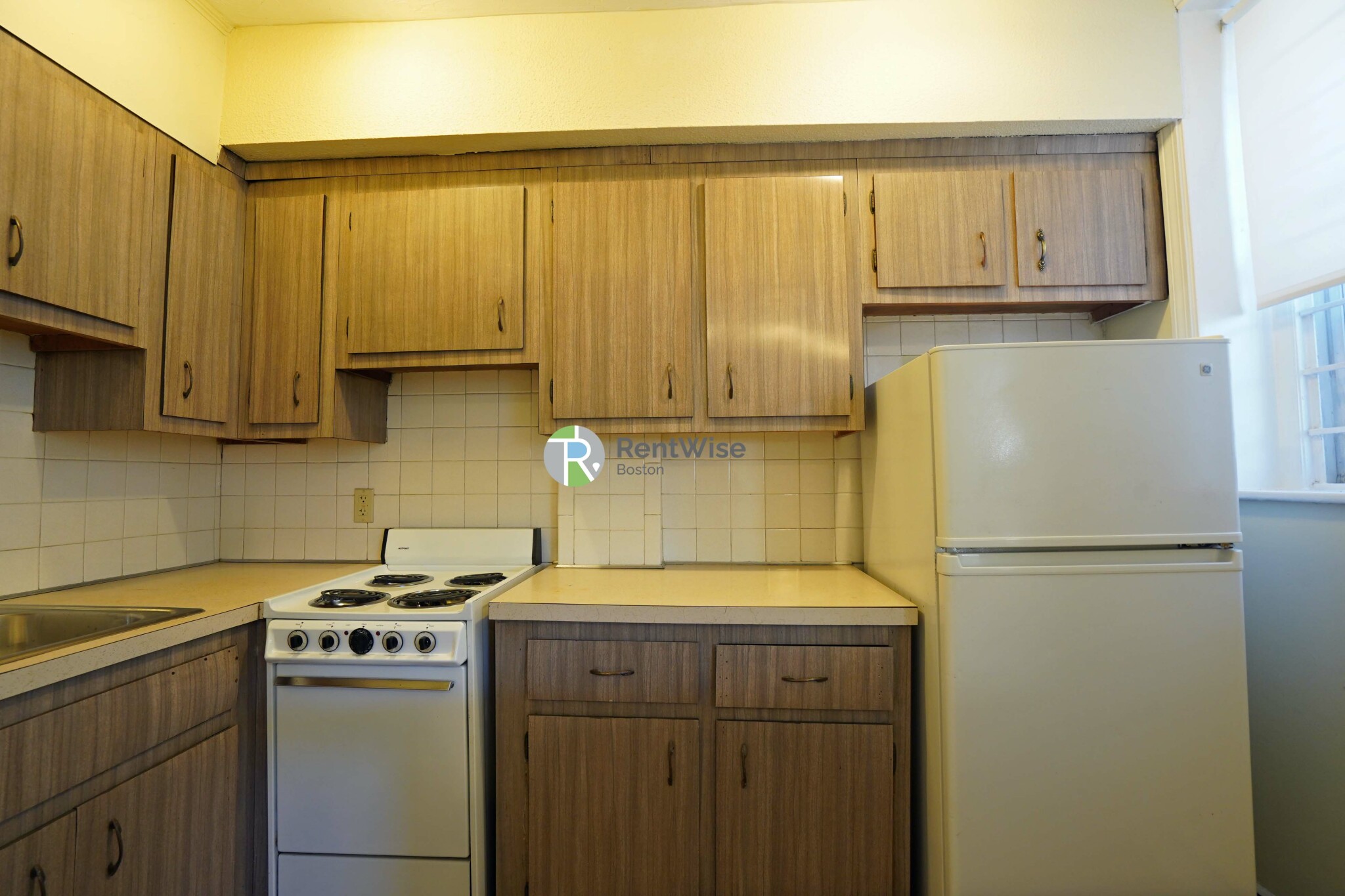 181 Thorndike St, Allston