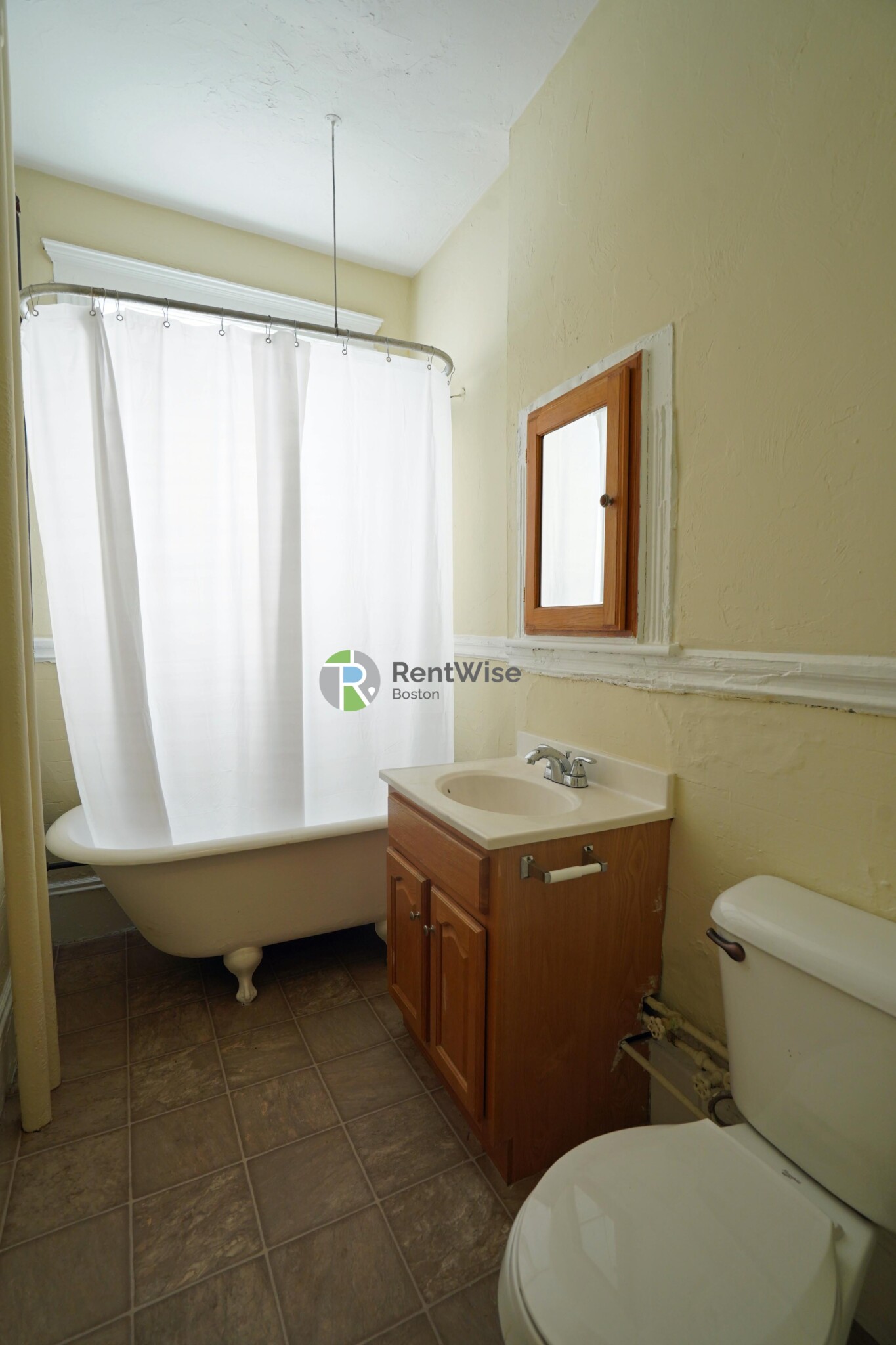 11 Royce Rd, Allston