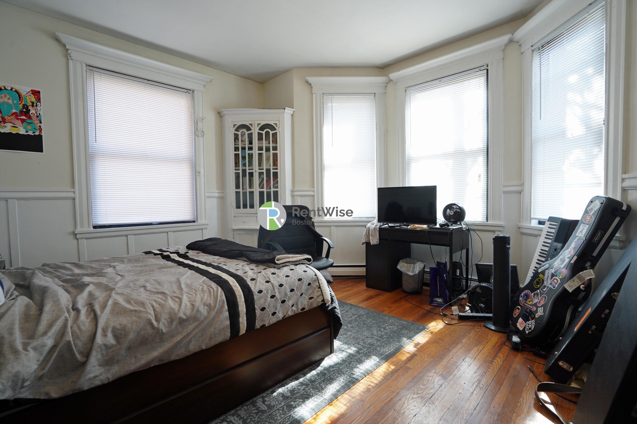 72 Gardner St, Allston