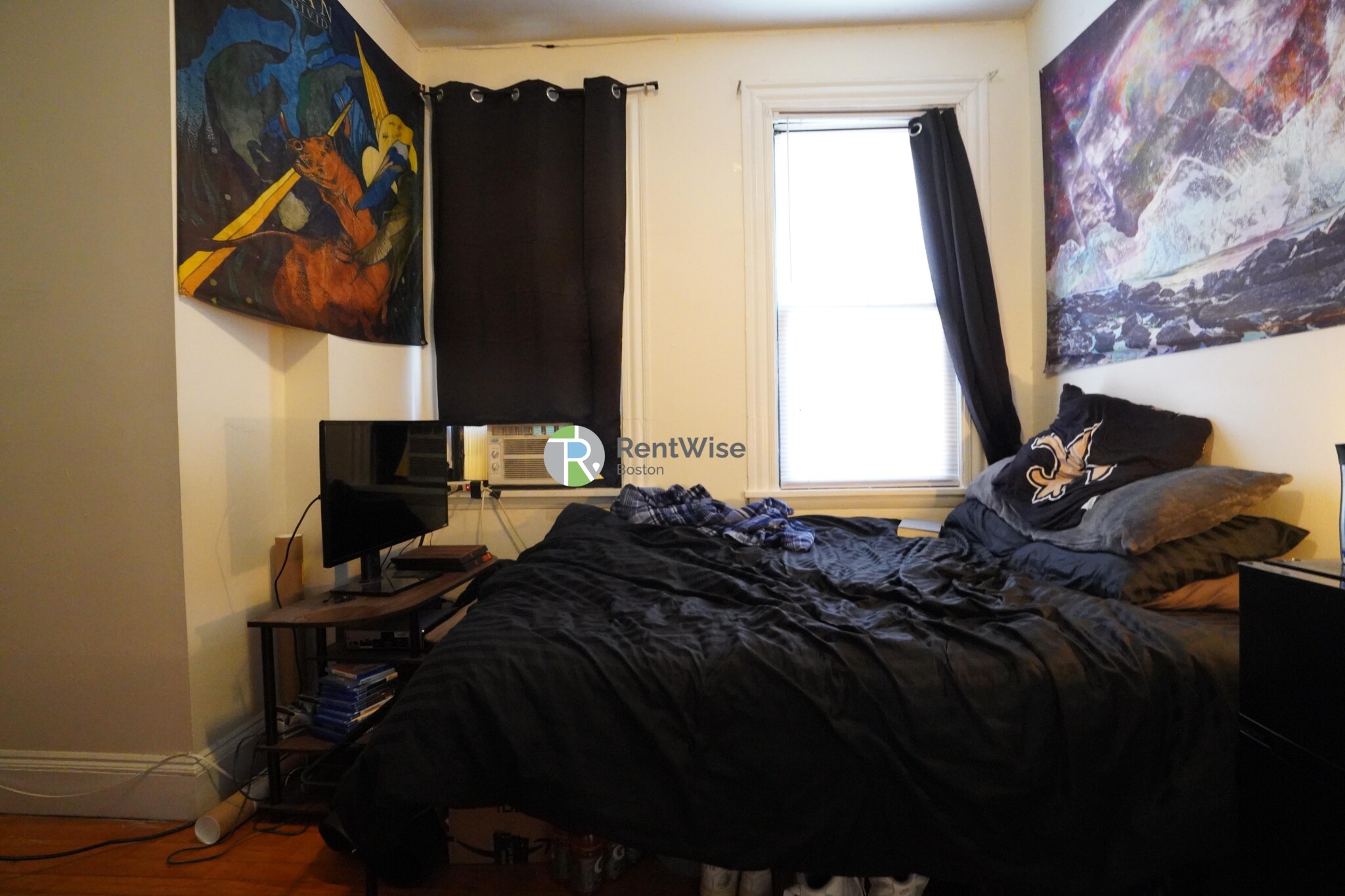 72 Gardner St, Allston