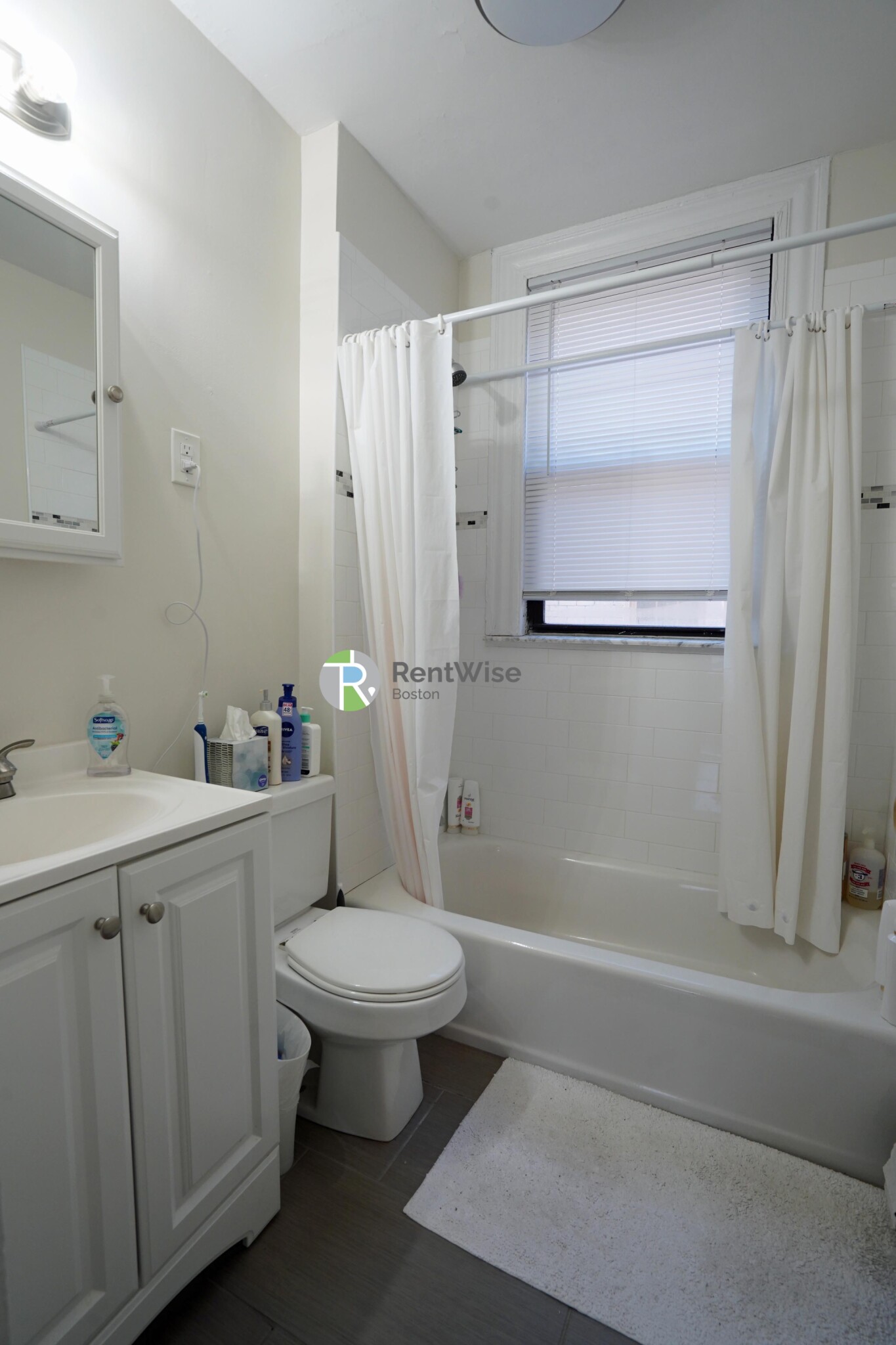 72 Gardner St, Allston