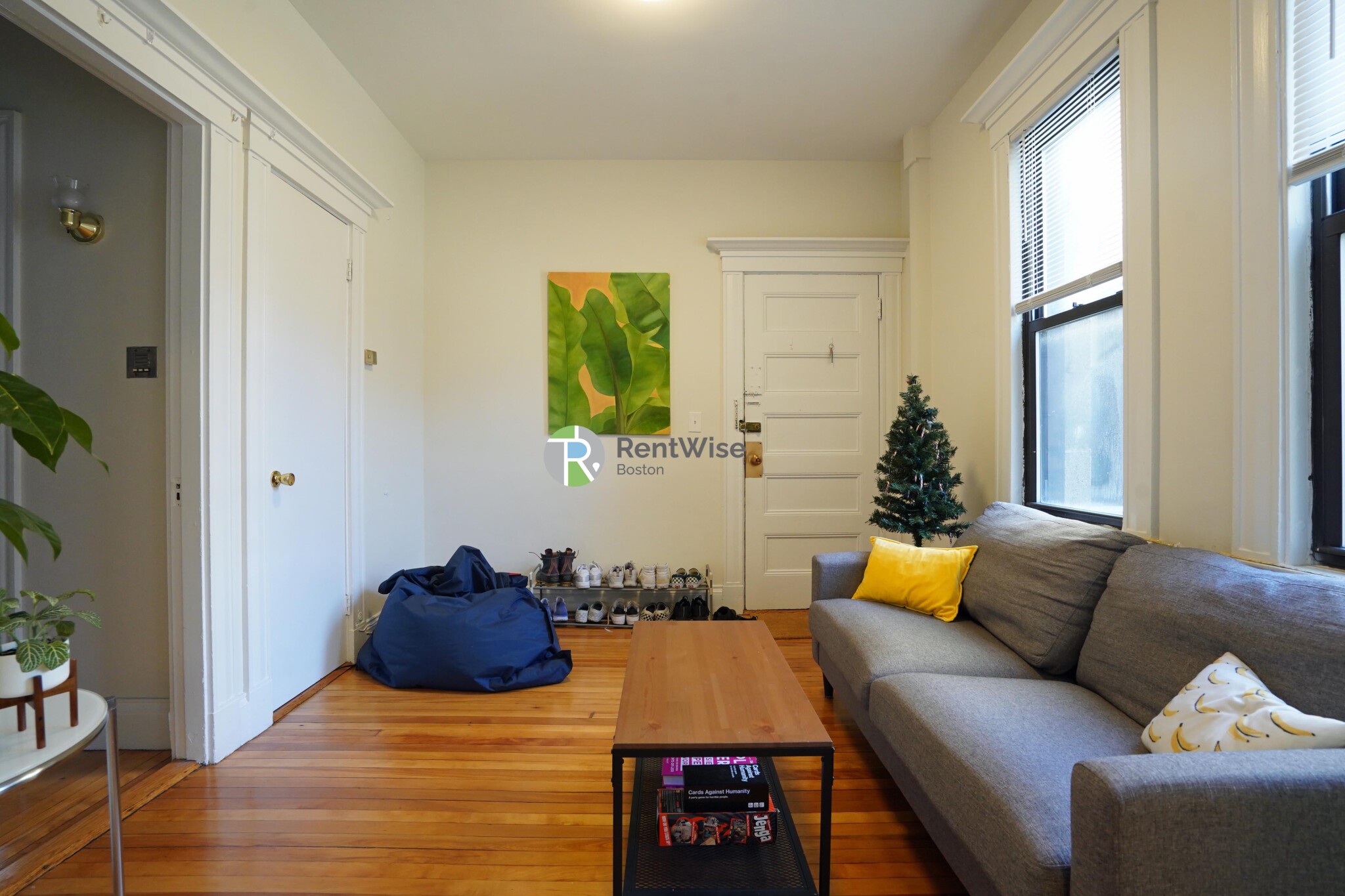 72 Gardner St, Allston