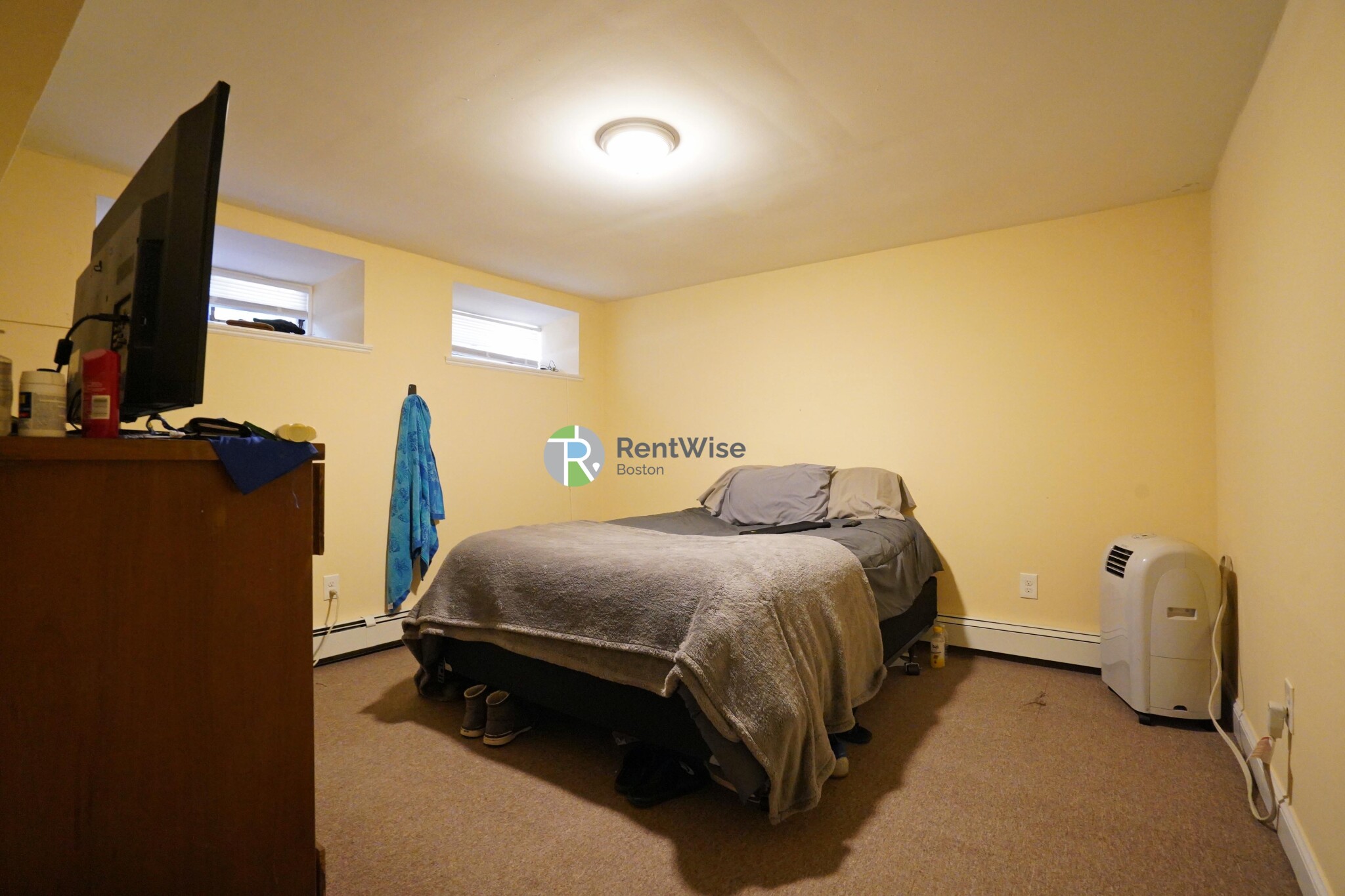 72 Gardner St, Allston