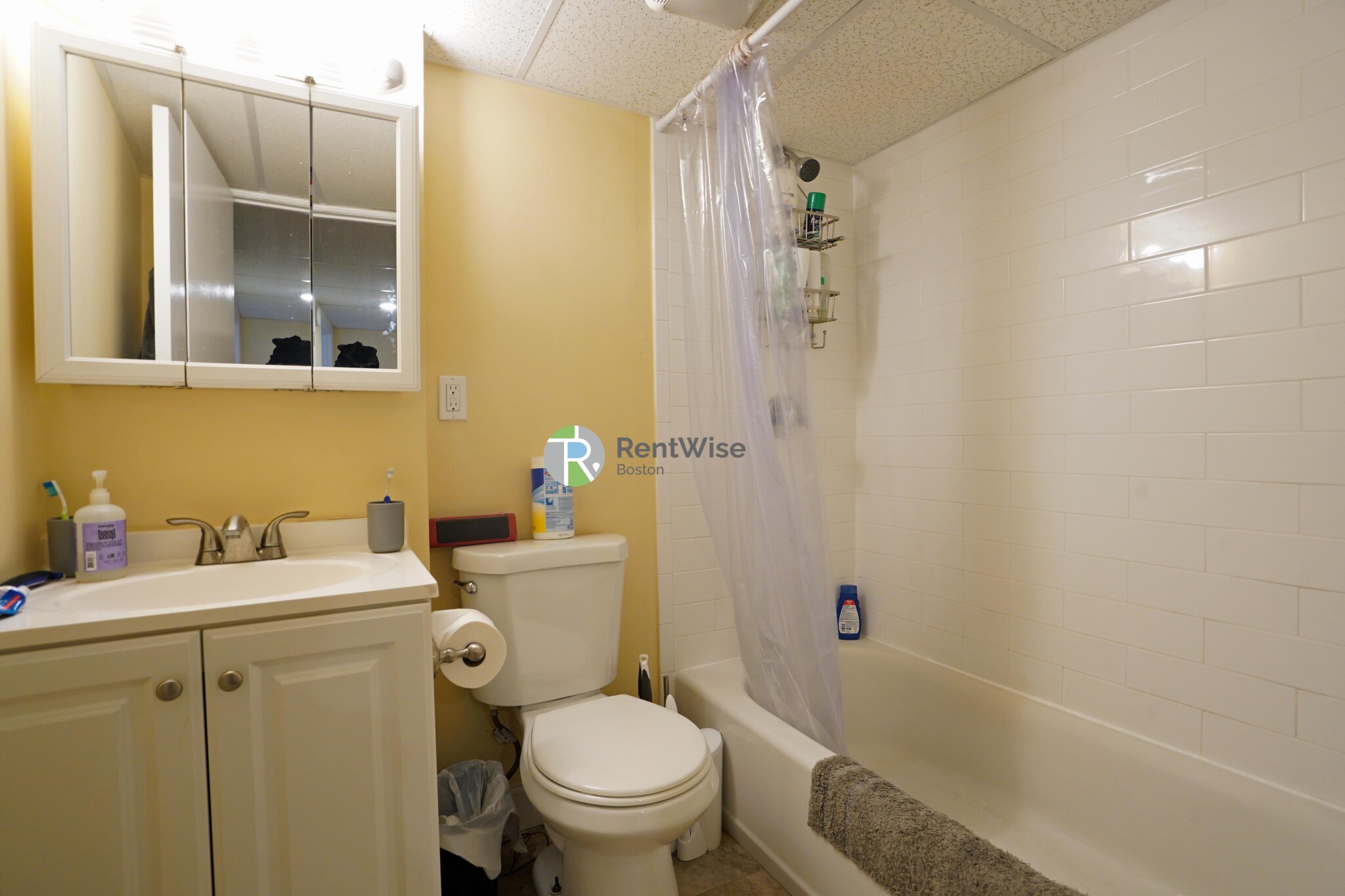 72 Gardner St, Allston