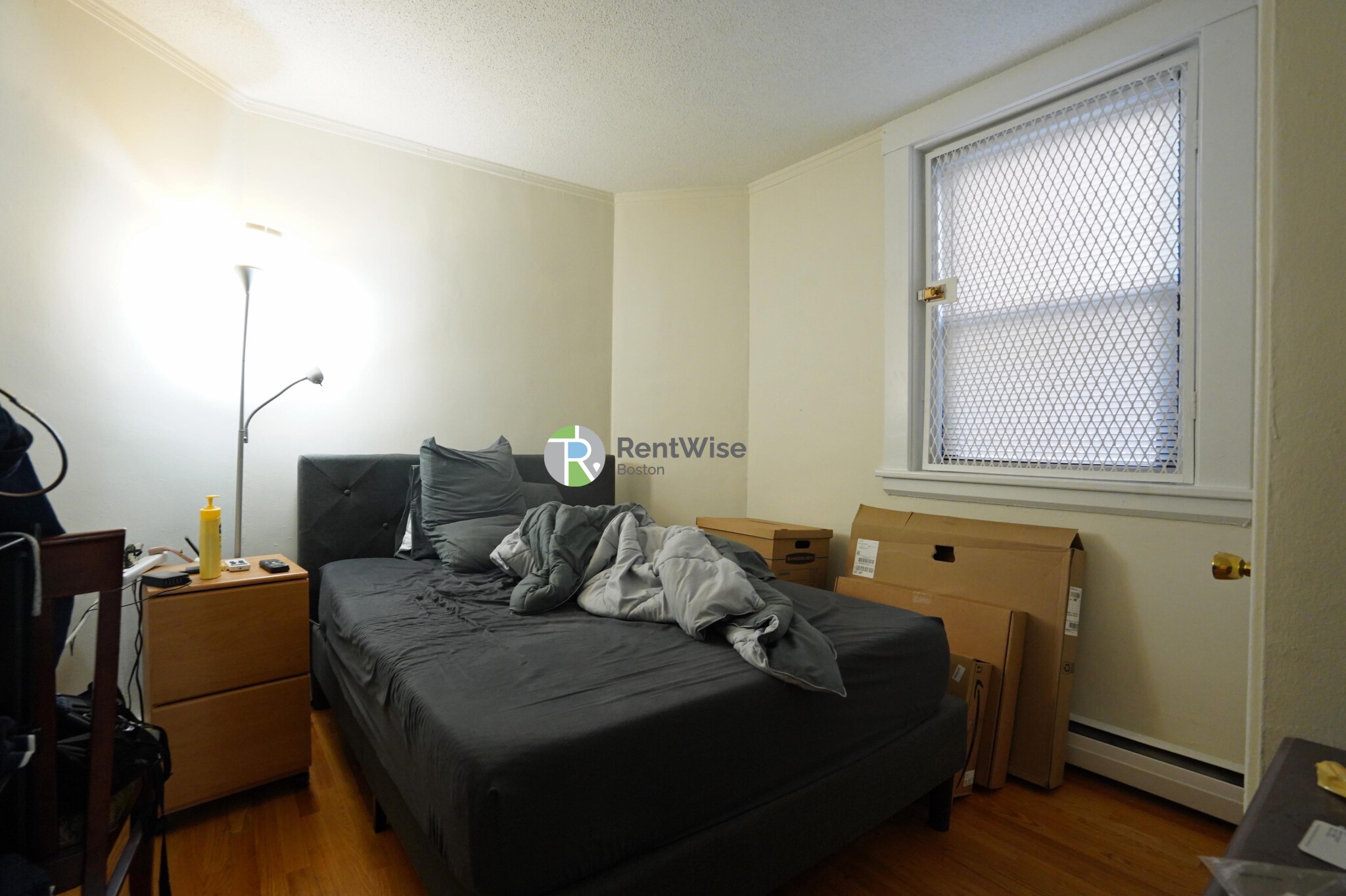 72 Gardner St, Allston