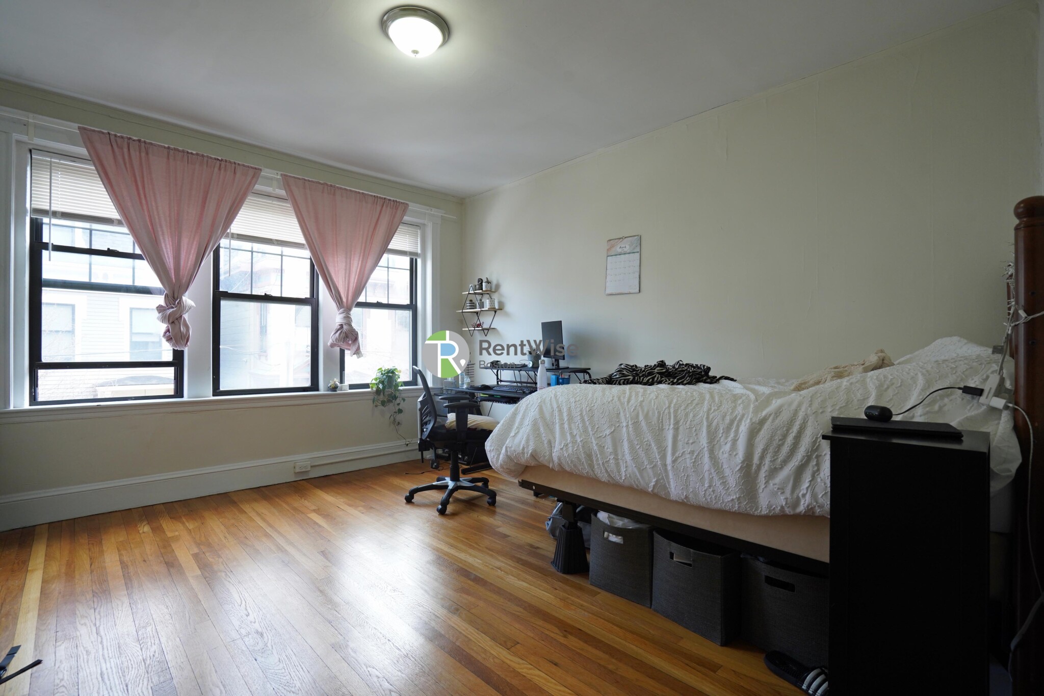 39 Clinton St, Central Square