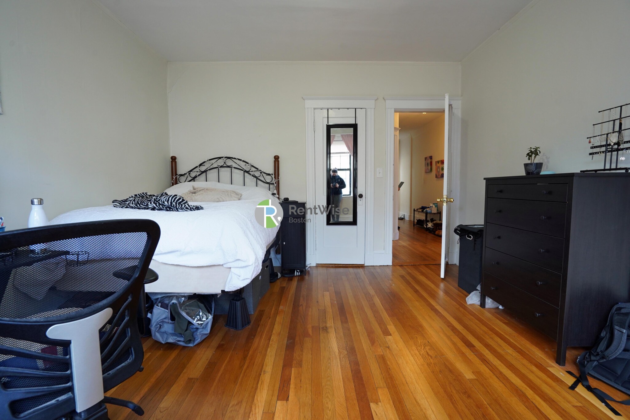 39 Clinton St, Central Square