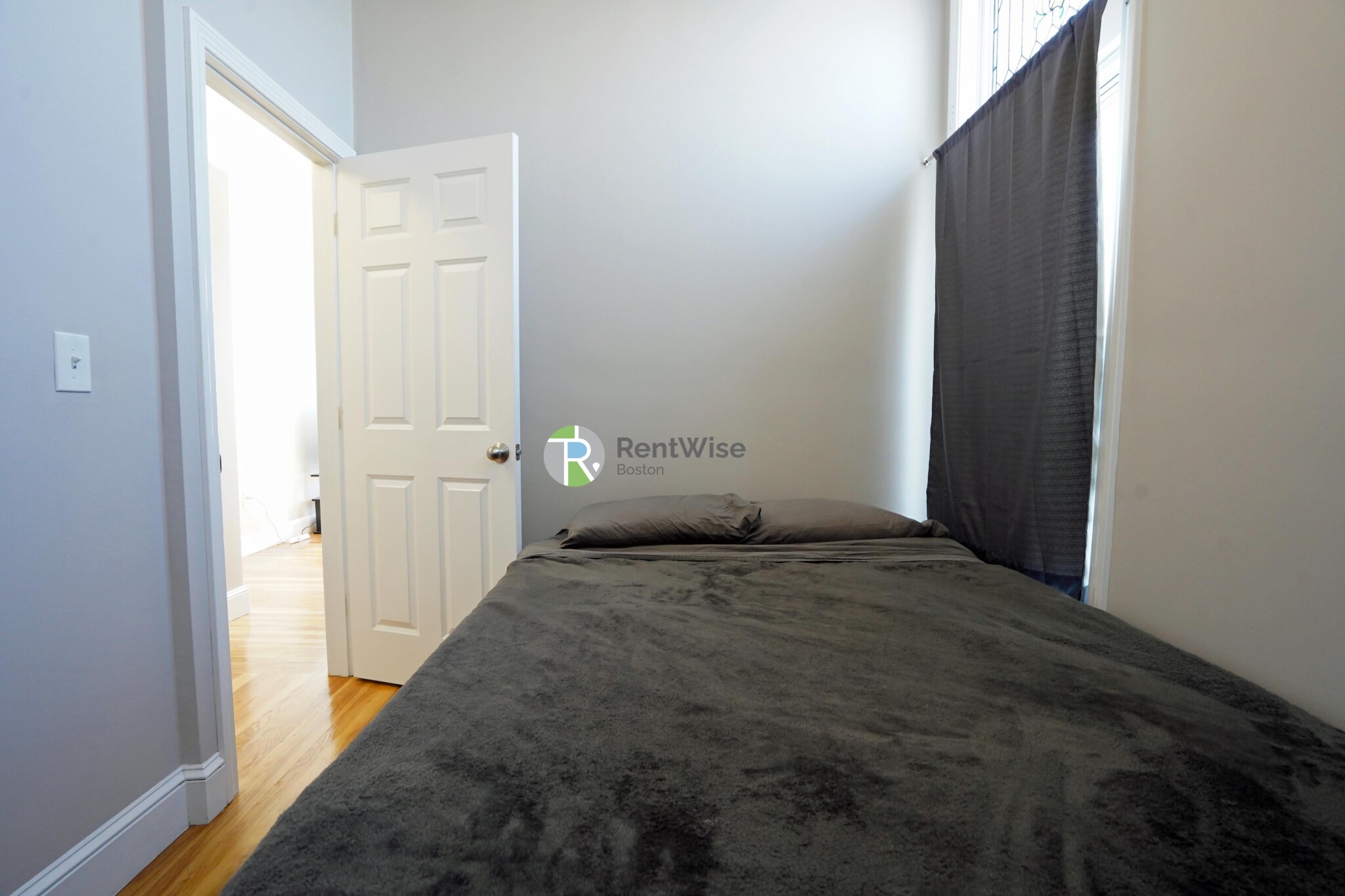 365 Washington St, Brighton