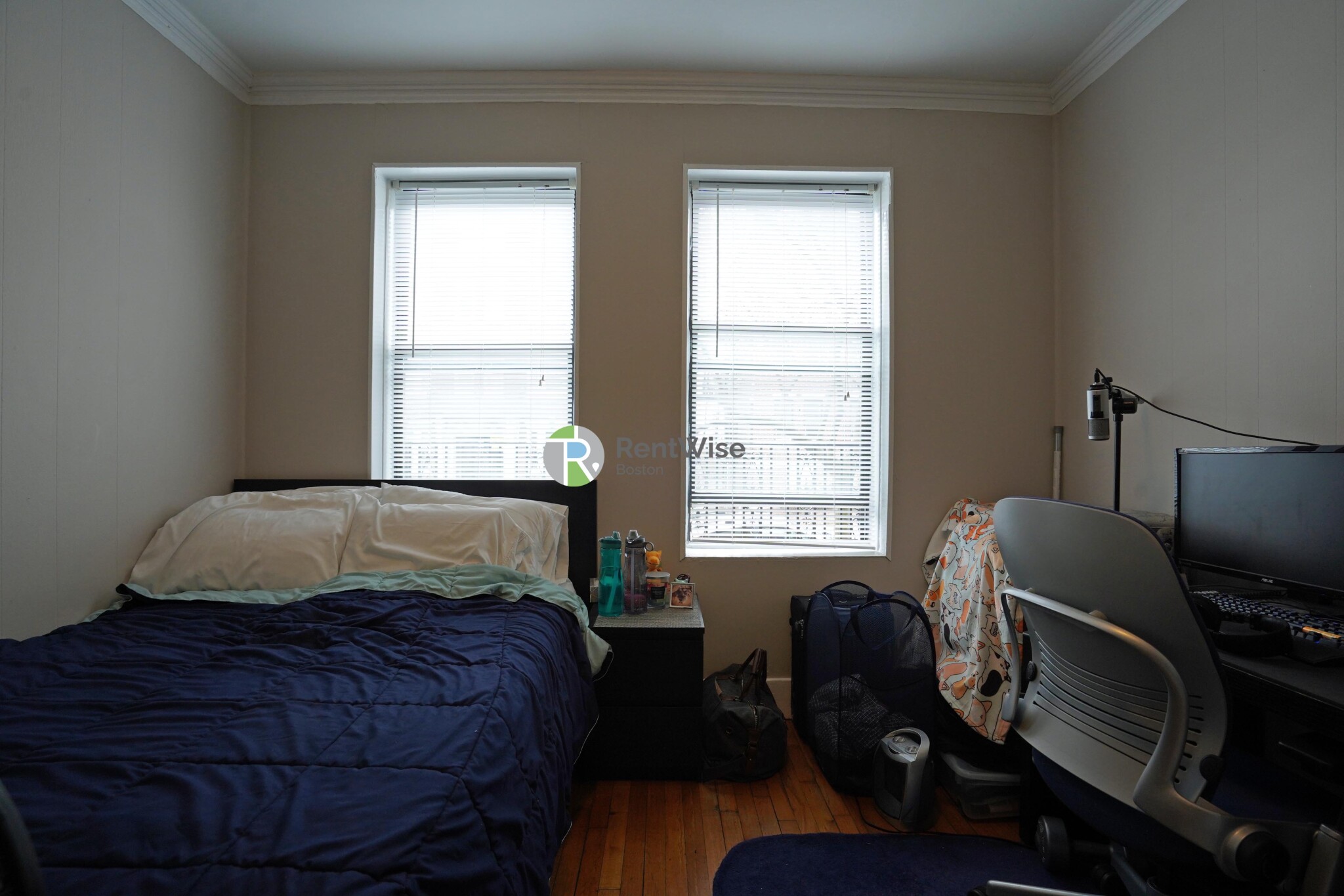 50 Park Vale Ave, Allston