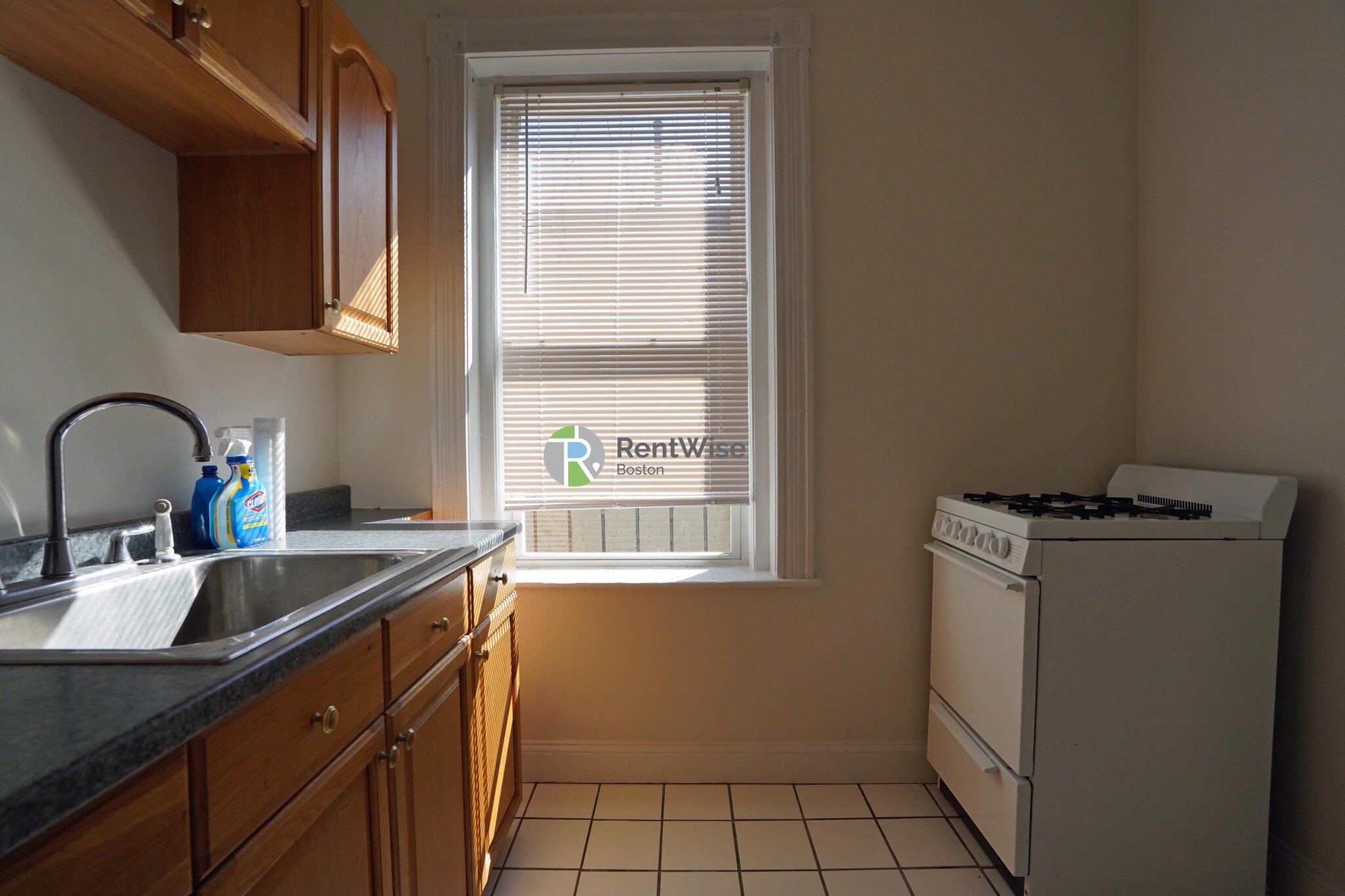 76 Gordon St, Brighton