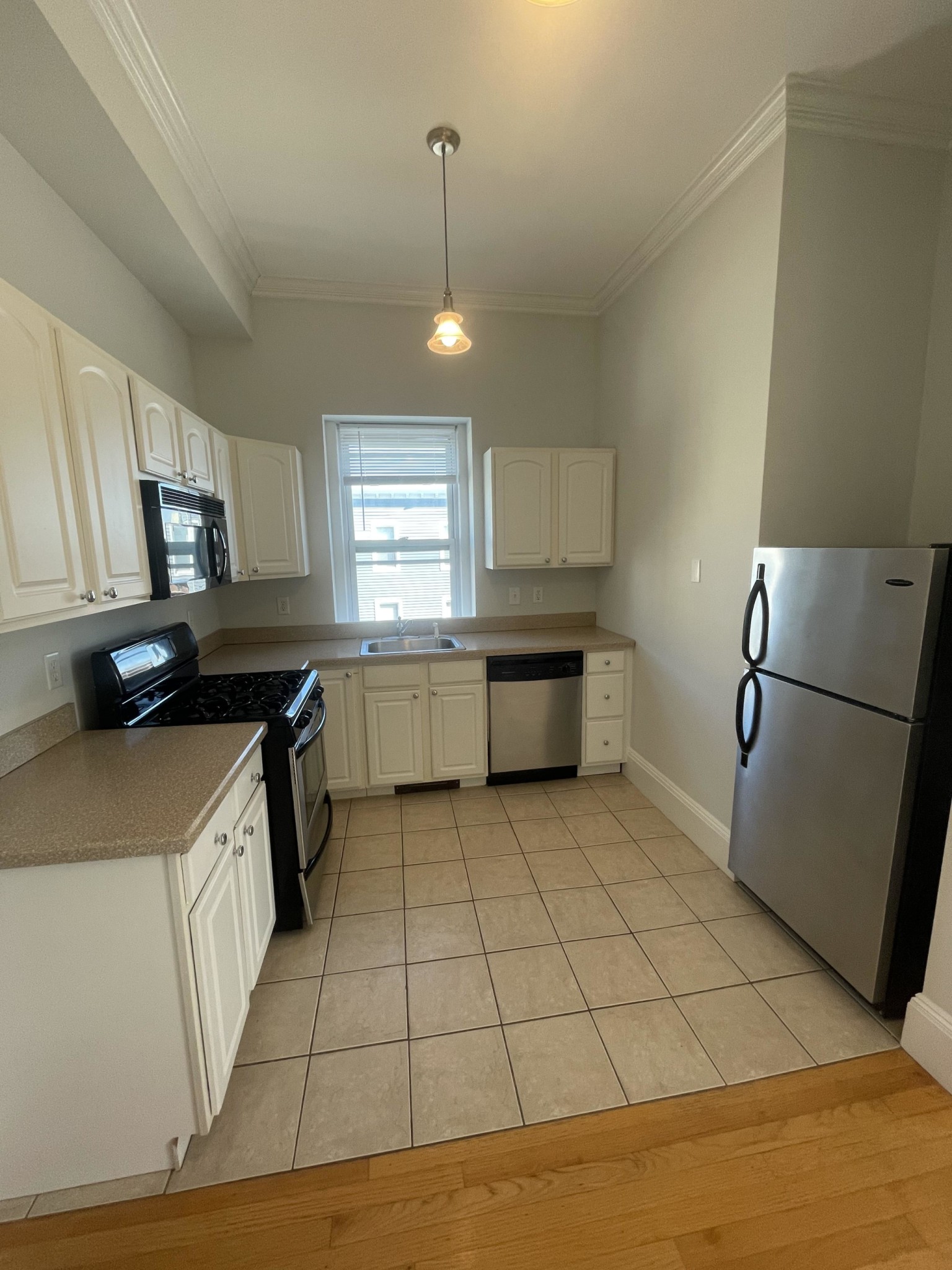 722 East 6th St, South Boston