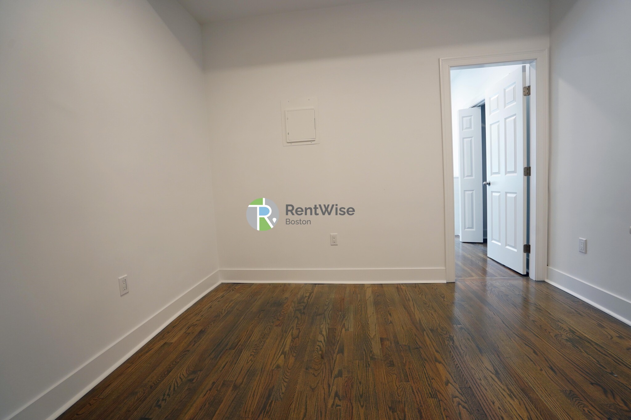 11 Peterborough St, Fenway