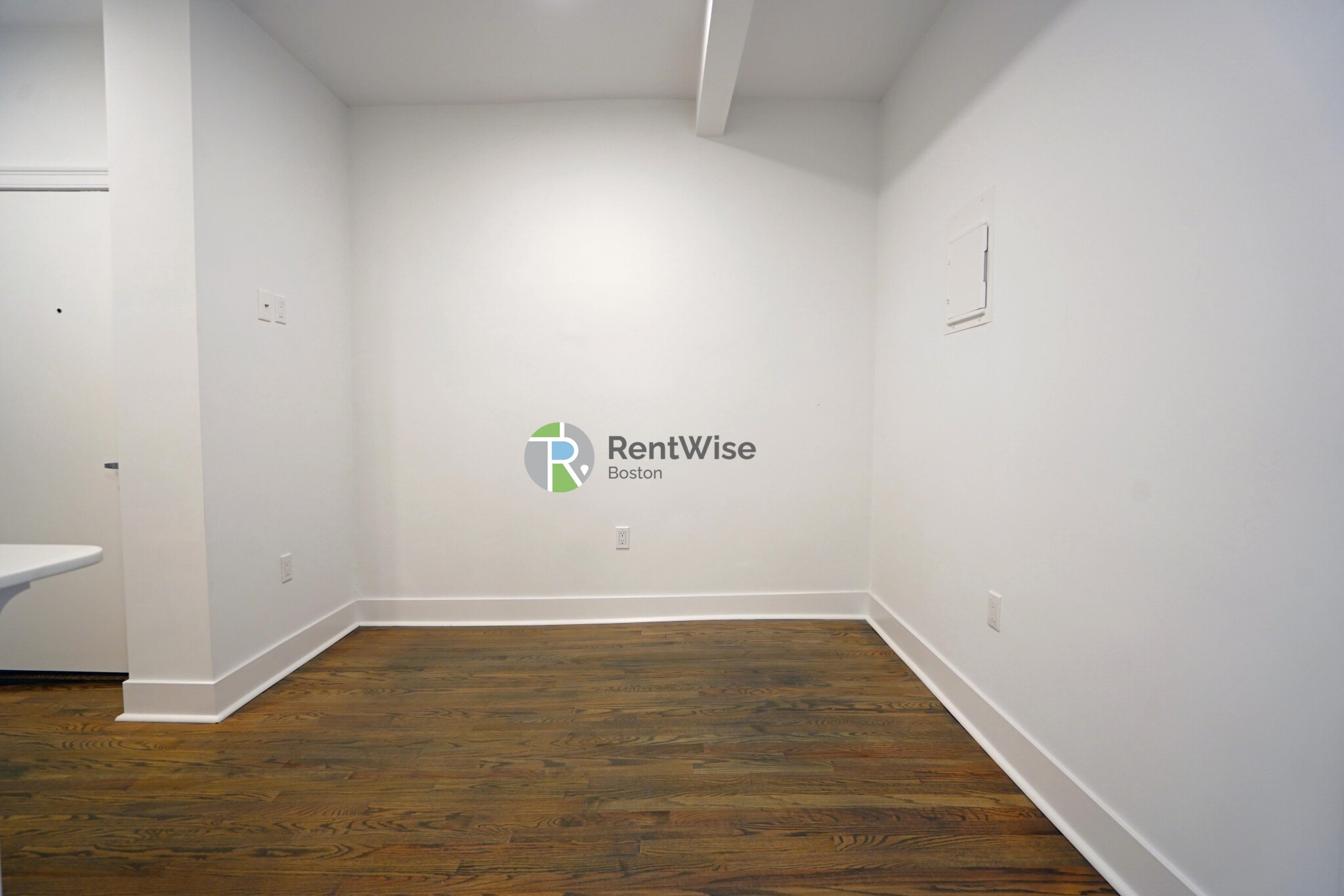 11 Peterborough St, Fenway