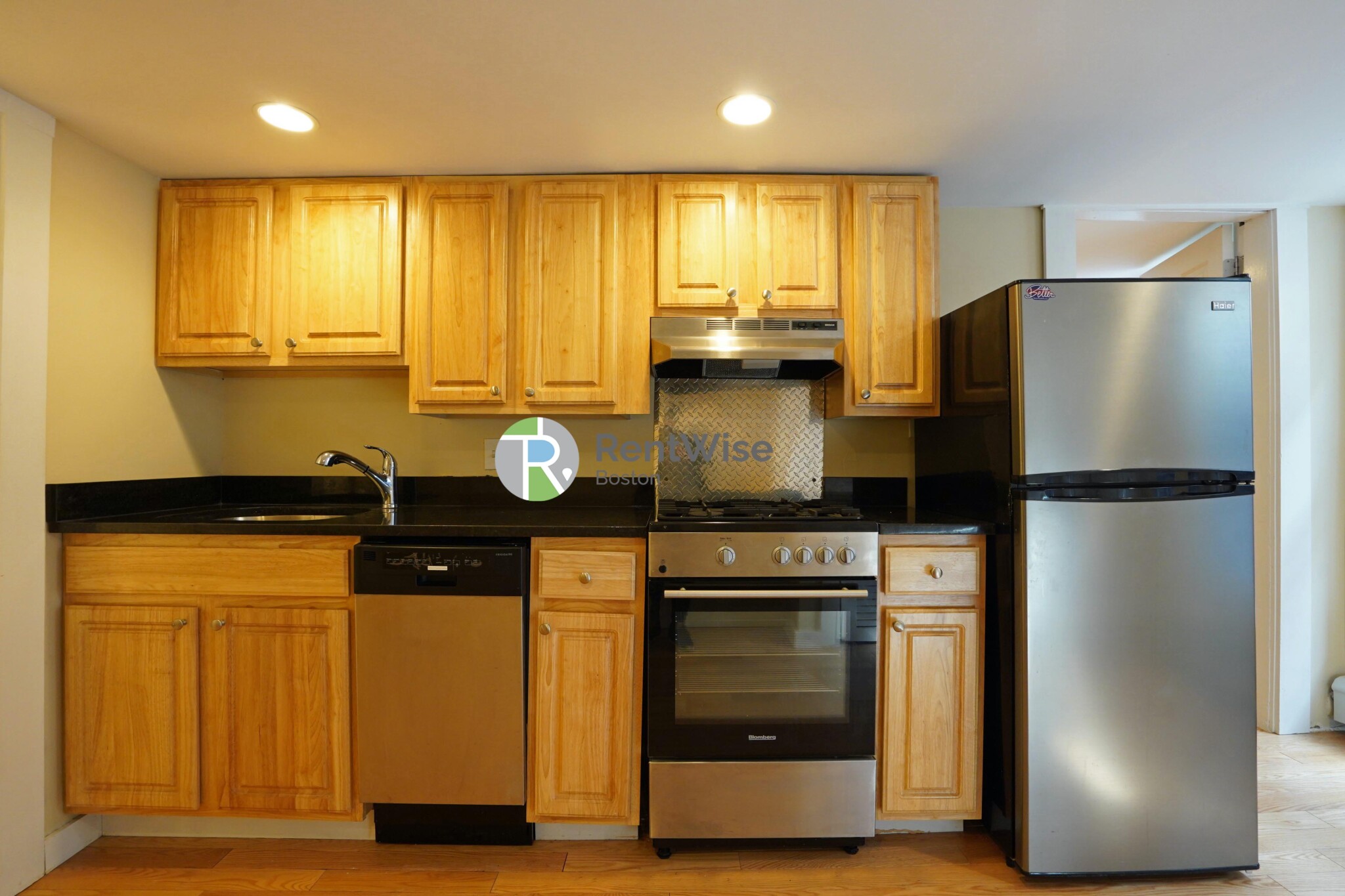 232 Cambridge St, Beacon Hill