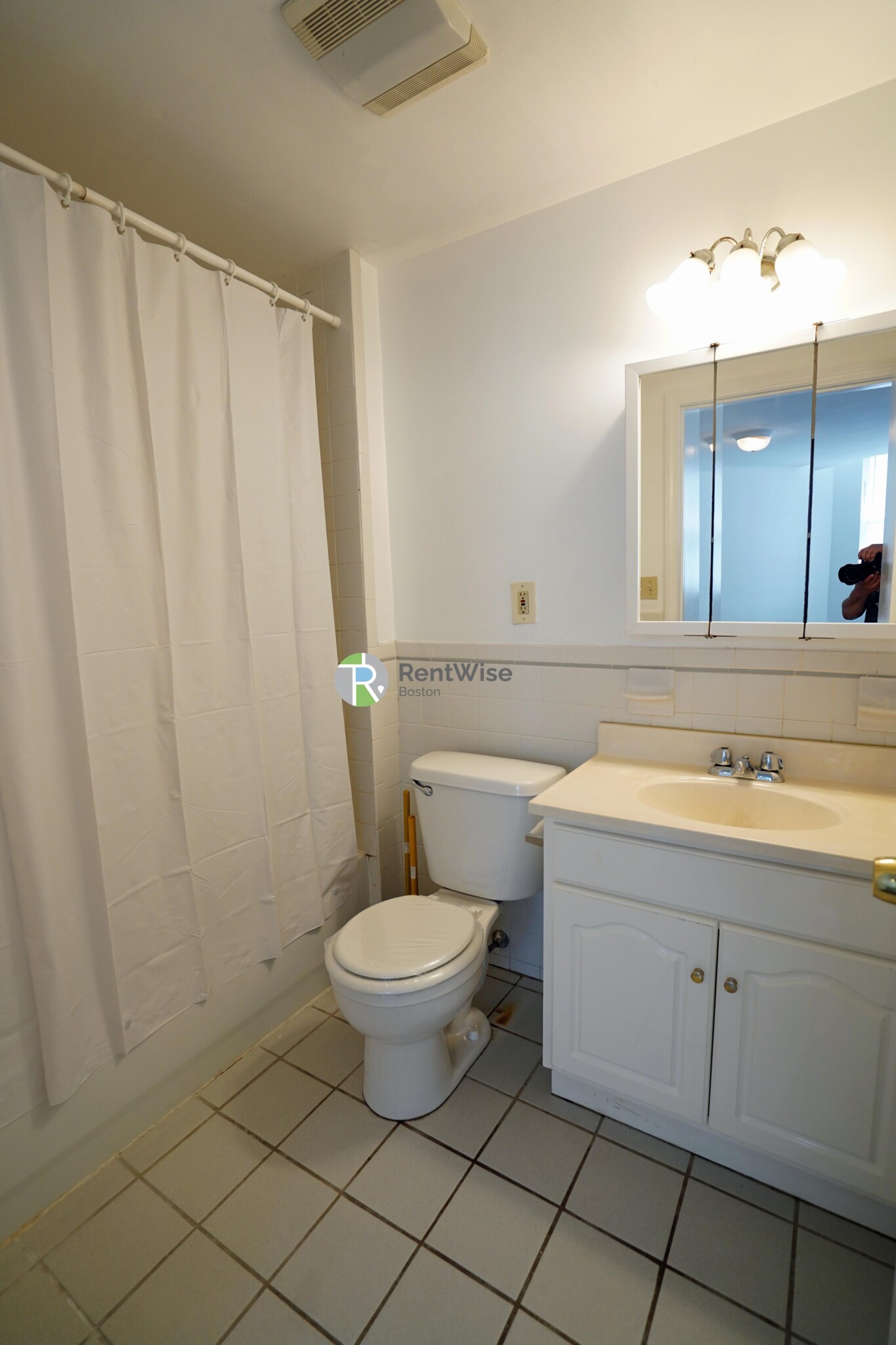 16 Queensberry St, Fenway