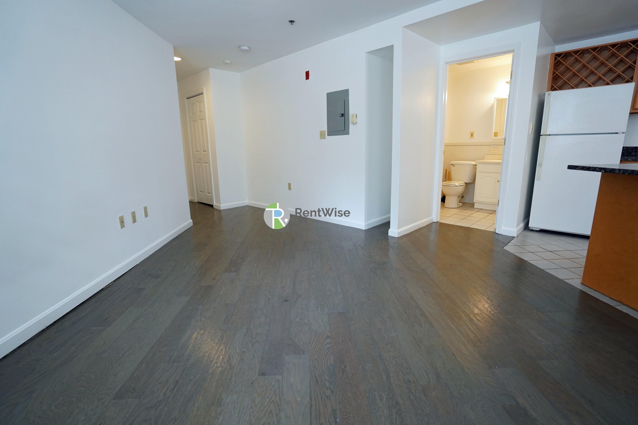 16 Queensberry St, Fenway