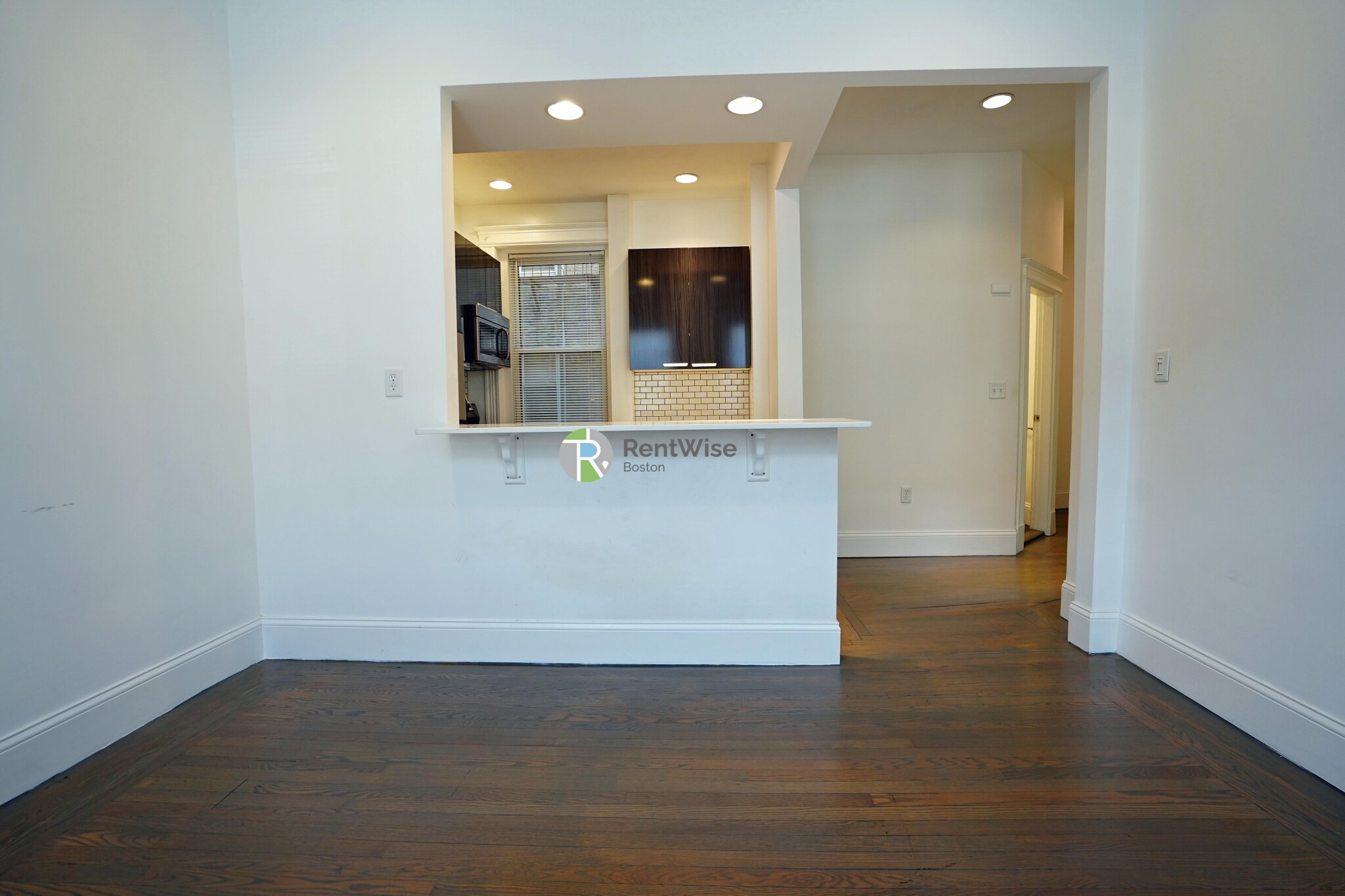 20 Queensberry St, Fenway