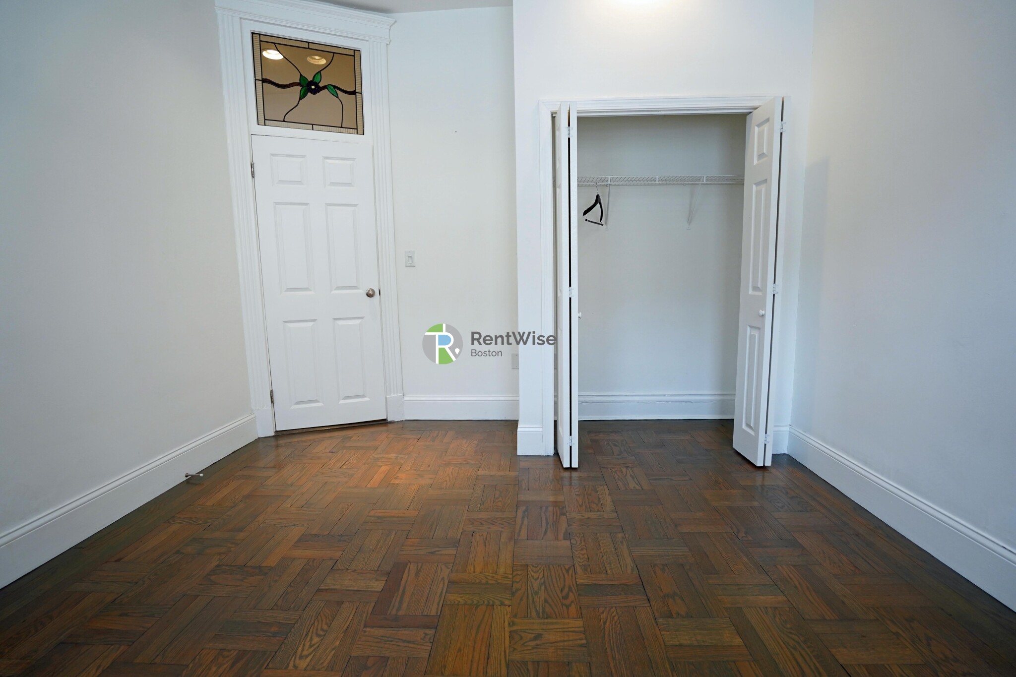 20 Queensberry St, Fenway