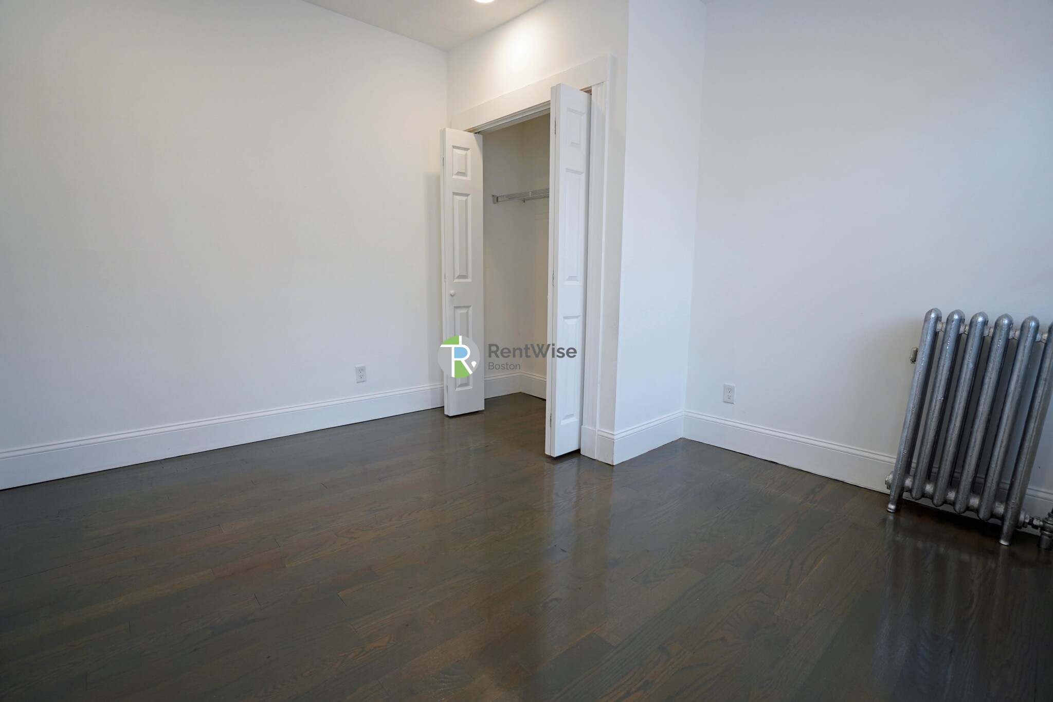 51 Queensberry St, Fenway