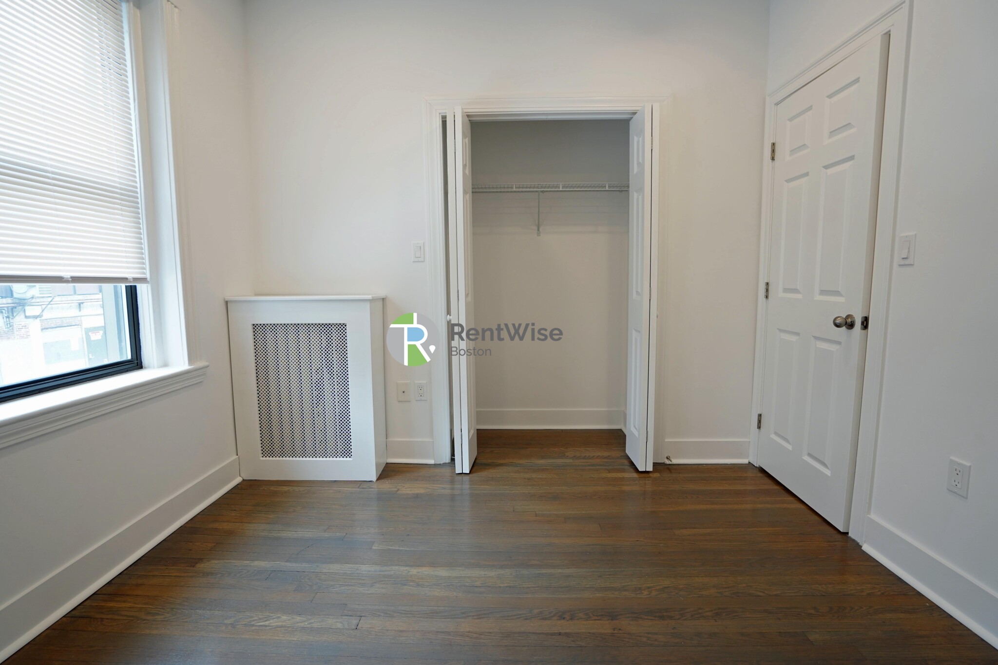 11 Peterborough St, Fenway