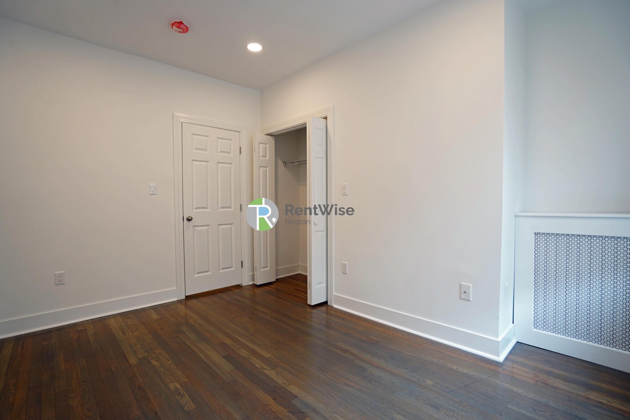 11 Peterborough St, Fenway