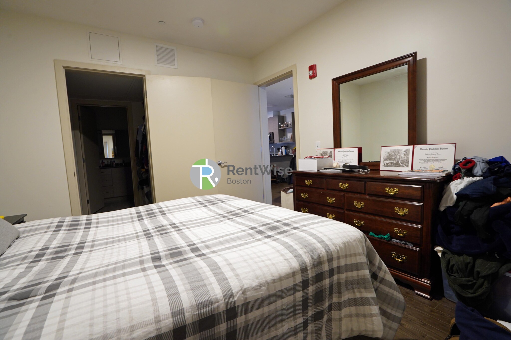 400 Langley Rd, Thompsonville