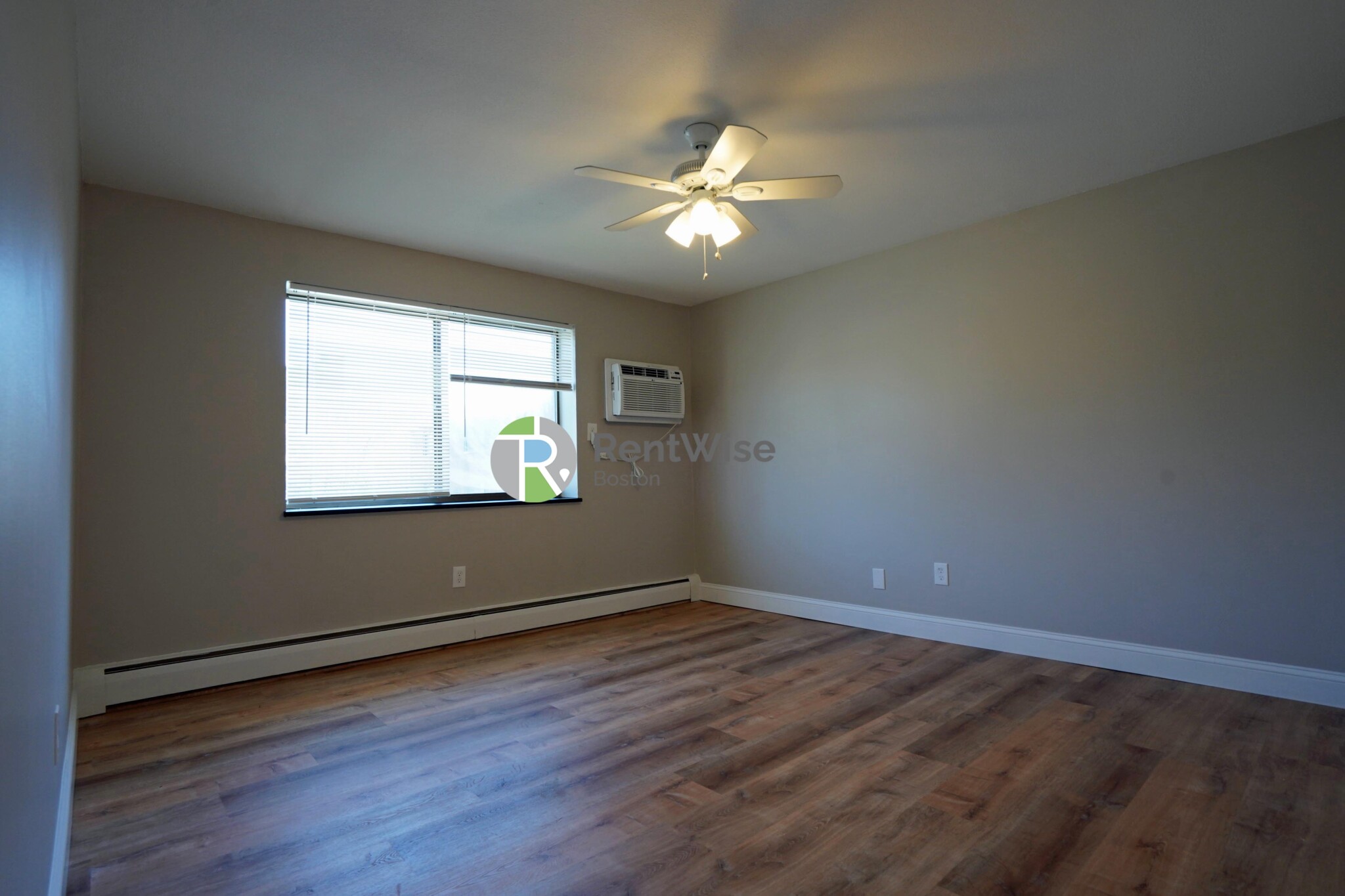 394 Langley Rd, Thompsonville