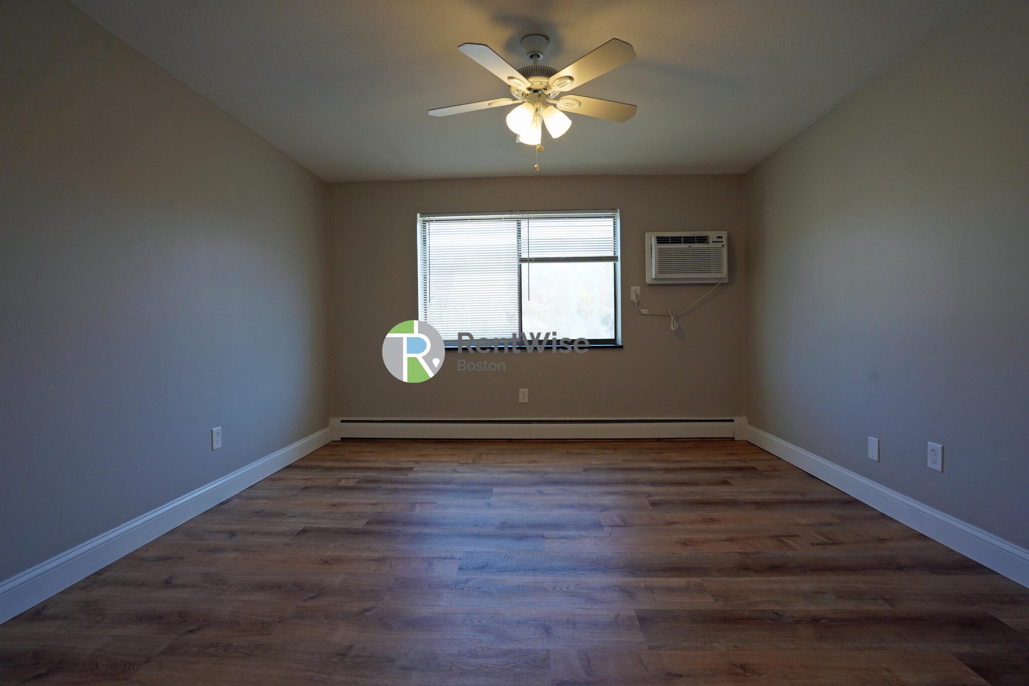 394 Langley Rd, Thompsonville