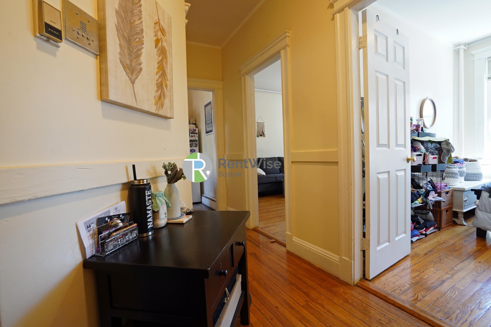 1844 Commonwealth Ave, Brighton