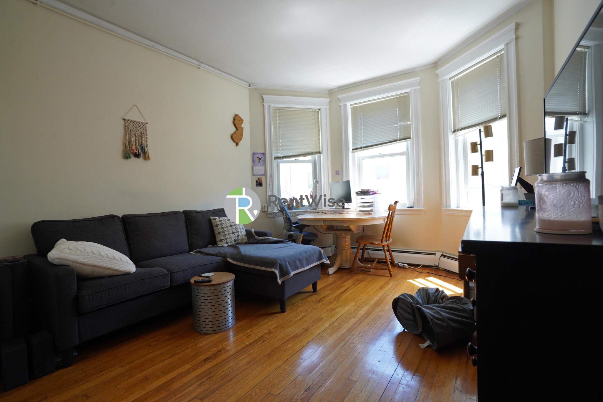 1844 Commonwealth Ave, Brighton