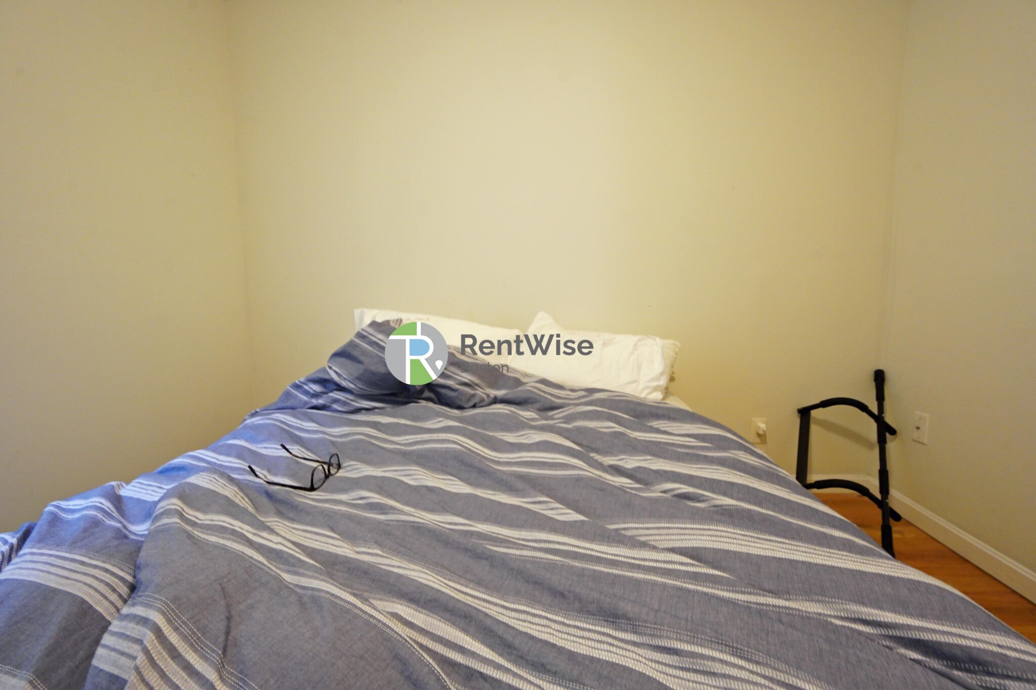 36 L St, South Boston