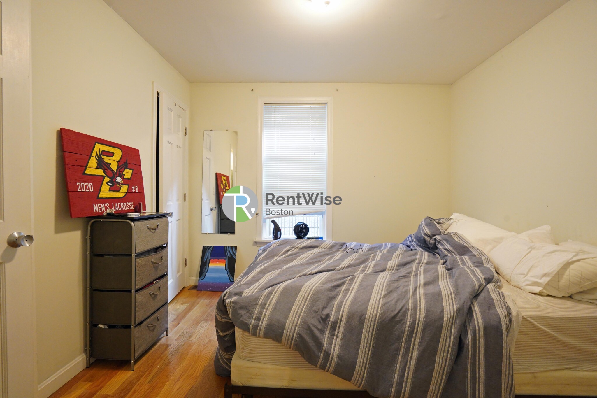 36 L St, South Boston