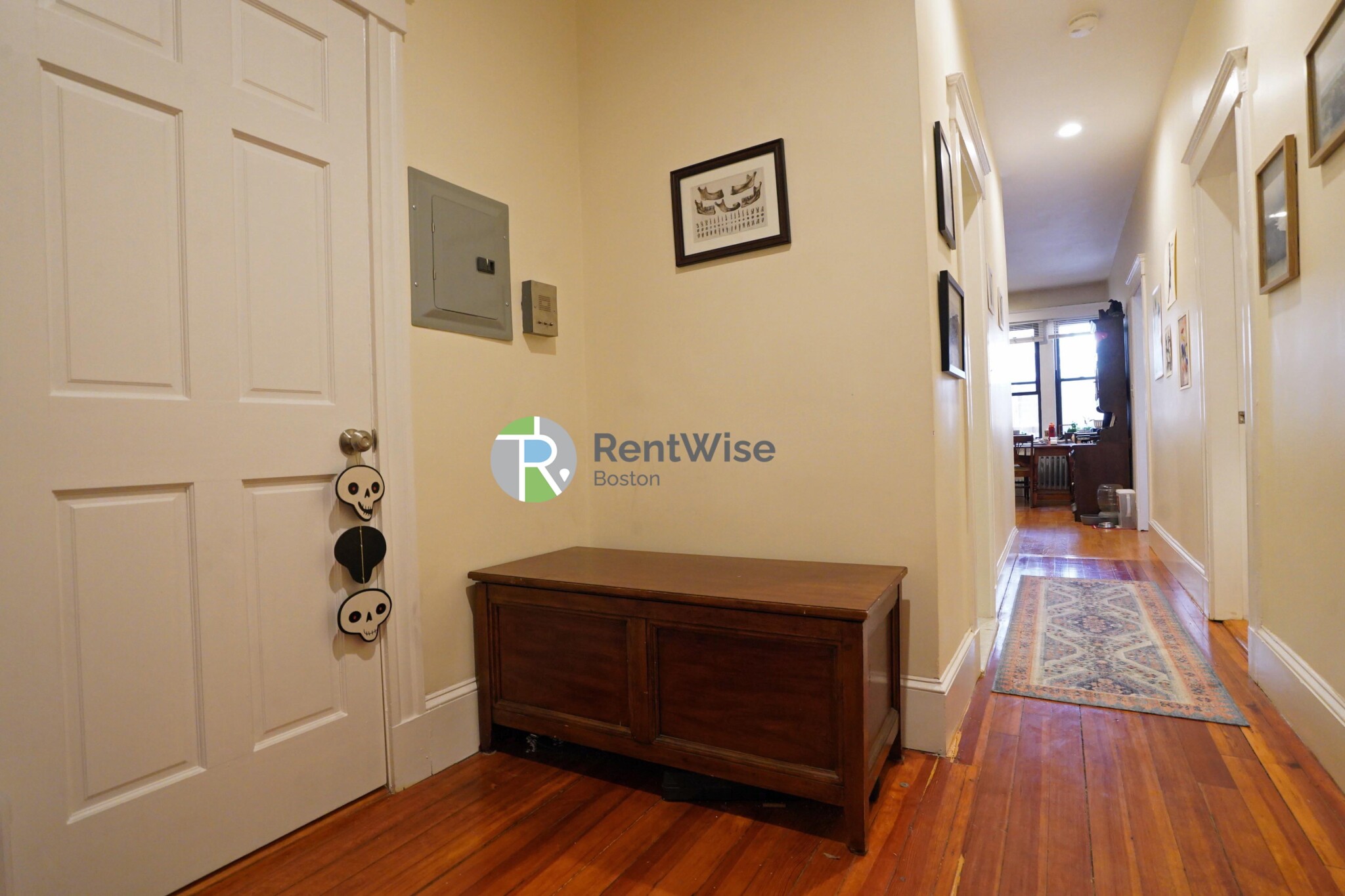 1379 Commonwealth Ave, Brighton