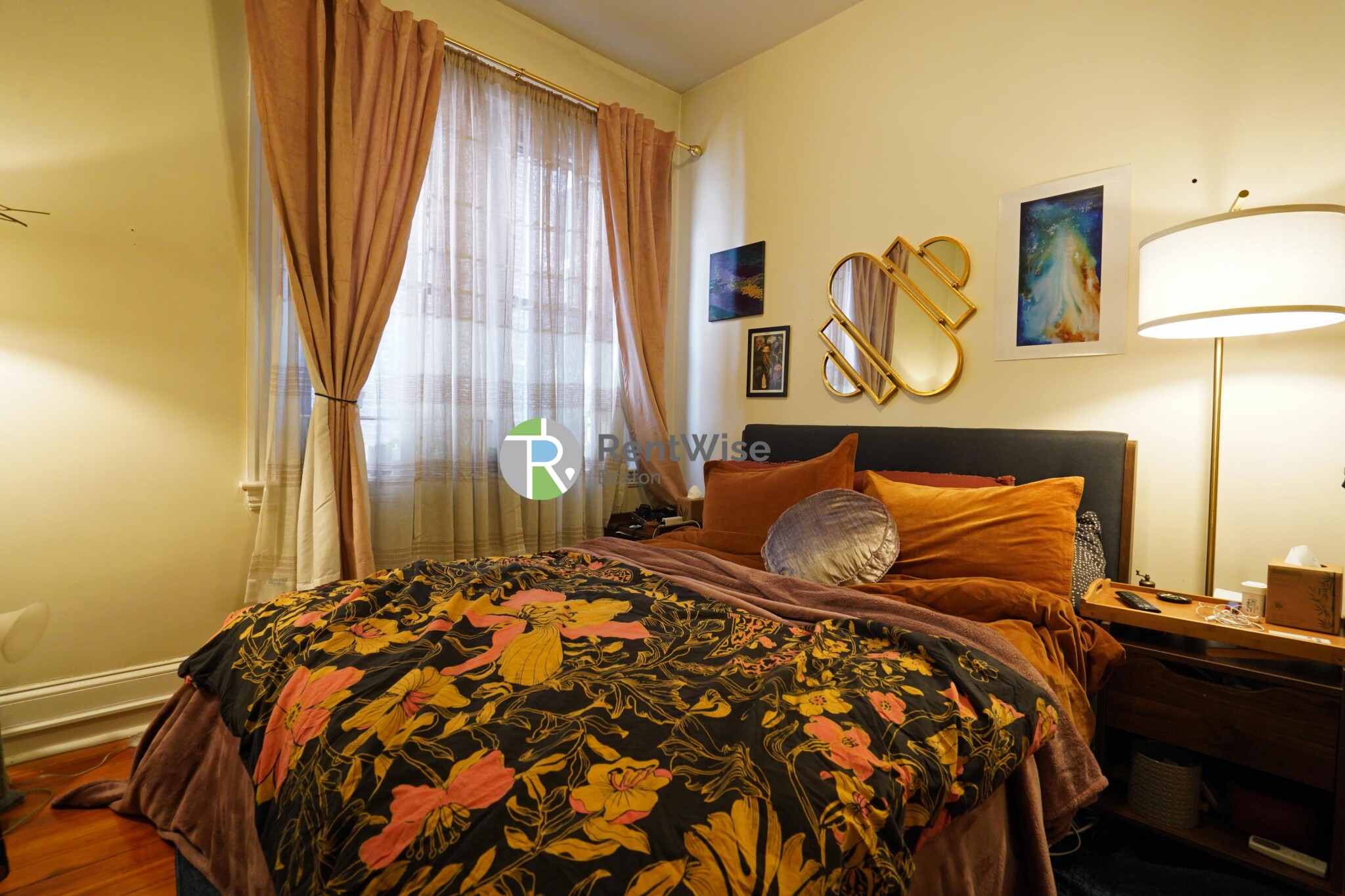 1379 Commonwealth Ave, Brighton